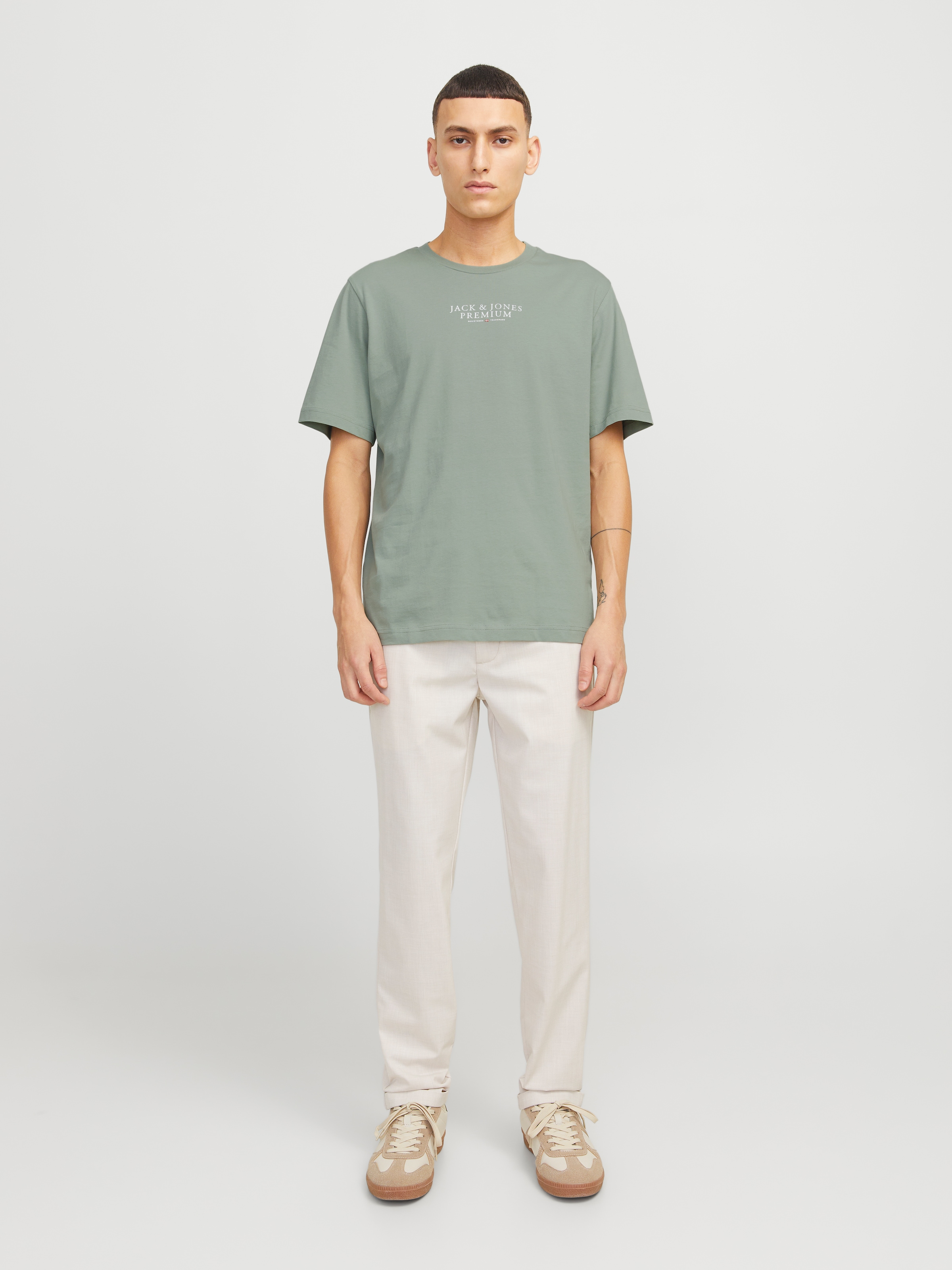 Jack & Jones Rundhalsshirt »JPRBLUARCHIE TEE CREW NECK« mit Logo Print