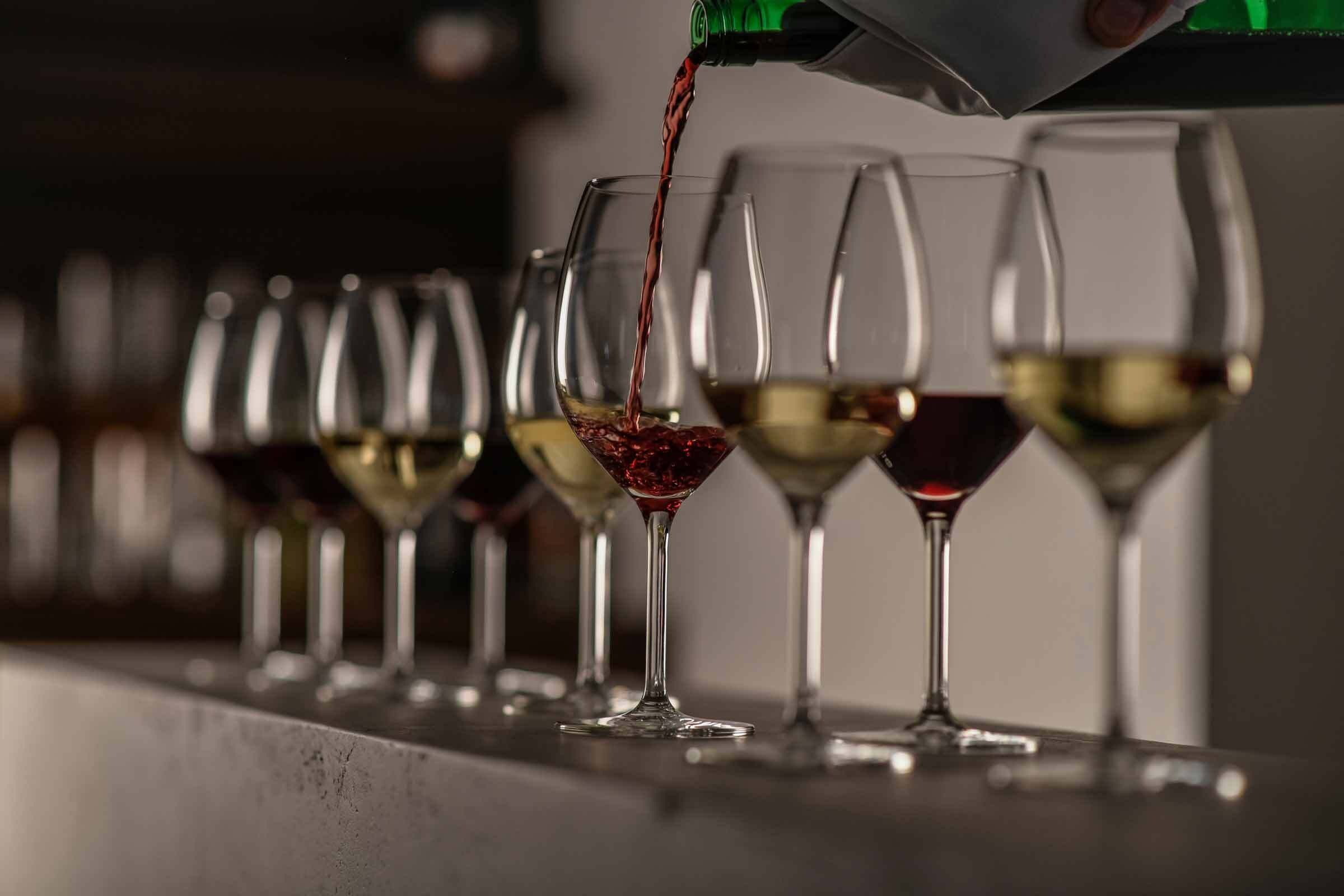 SCHOTT-ZWIESEL Weißweinglas »Chardonnay Weißweinglas For you 368 ml 4er Set transparent« Spülmaschinengeeignet