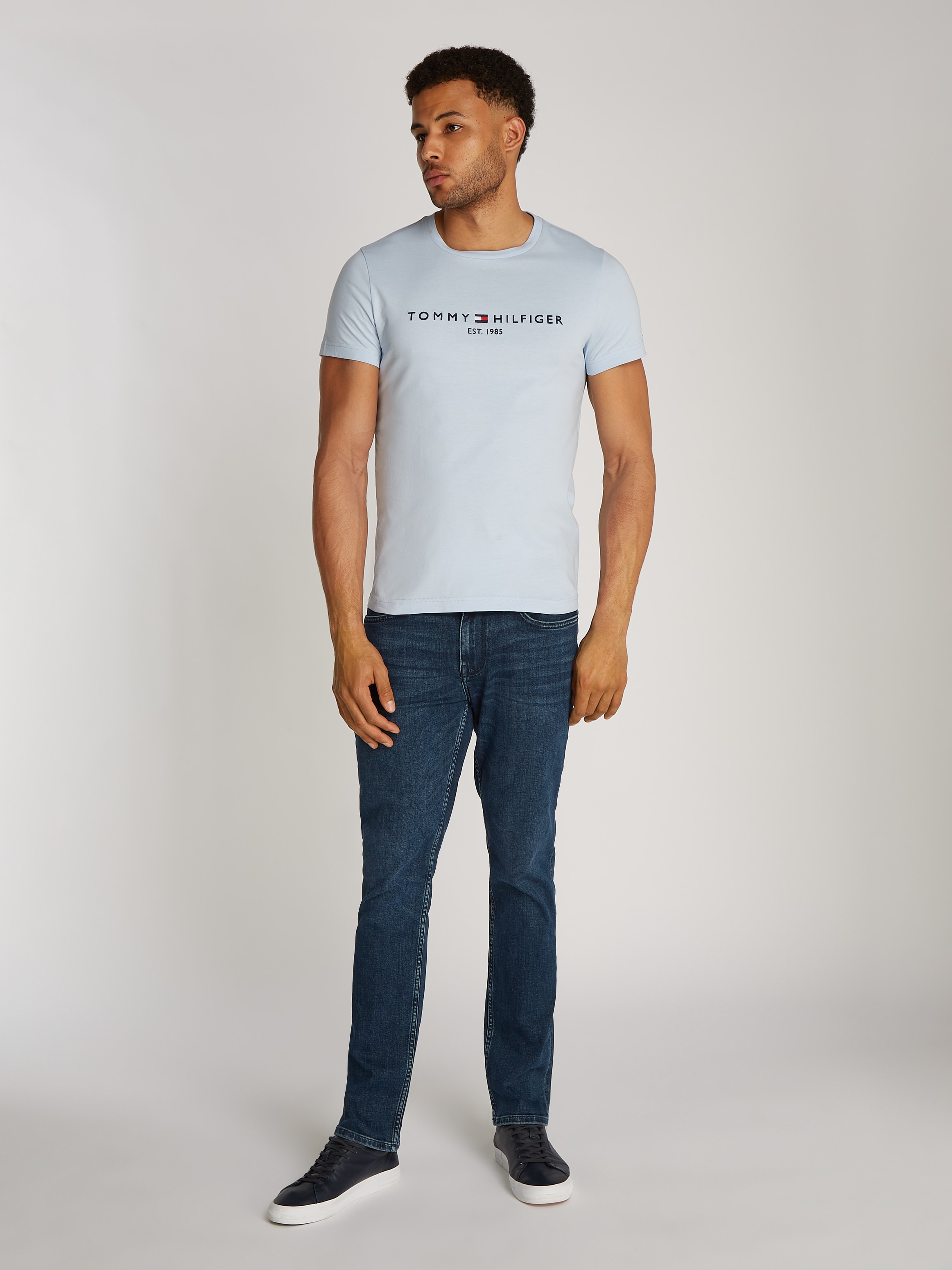 Tommy Hilfiger T-Shirt »TOMMY LOGO TEE«, aus reiner Baumwolle