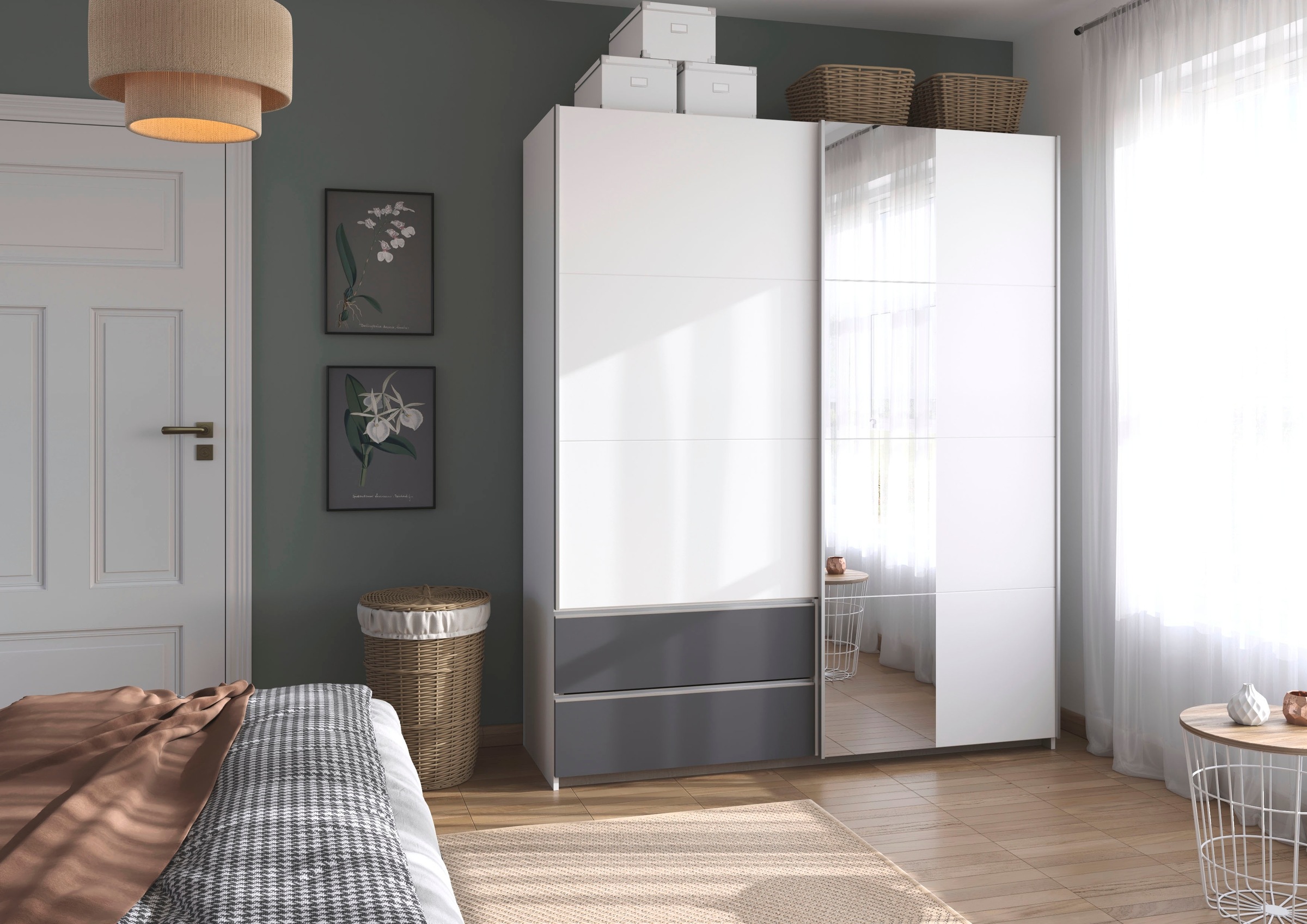 rauch Schwebetürenschrank »Kleiderschrank Schrank Garderobe Wäscheschrank SEVILLA mit Spiegel«, (in 3 verschiedenen Ausstattungen BASIC/CLASSIC/PREMIUM), Metall-Griffleisten alufarben oder Graumetallic MADE IN GERMANY