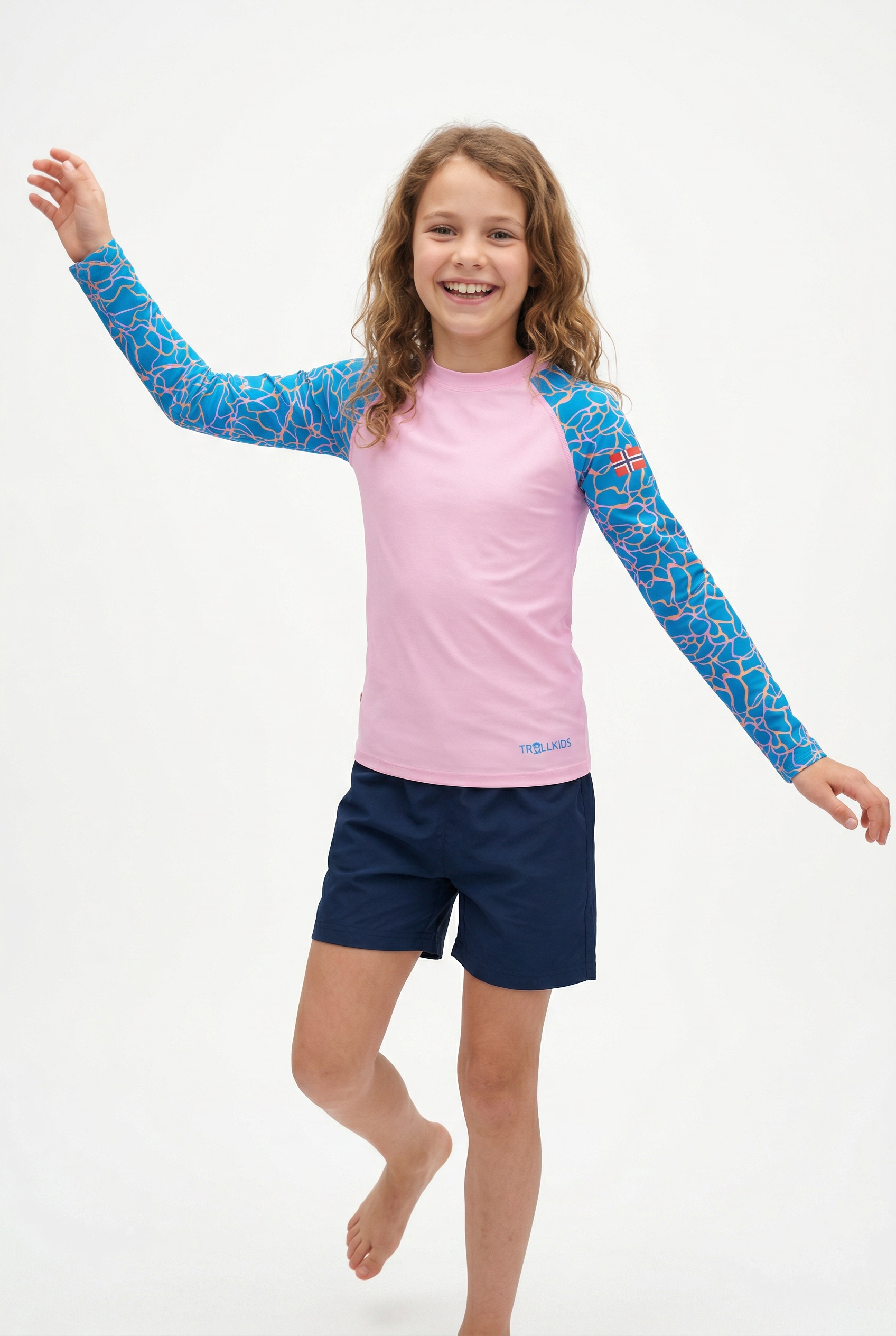TROLLKIDS Longsleeve »GIRLS HAUKLAND SHIRT« körpernaher Schnitt, mit langen Ärmeln, mit Daumenlöchern
