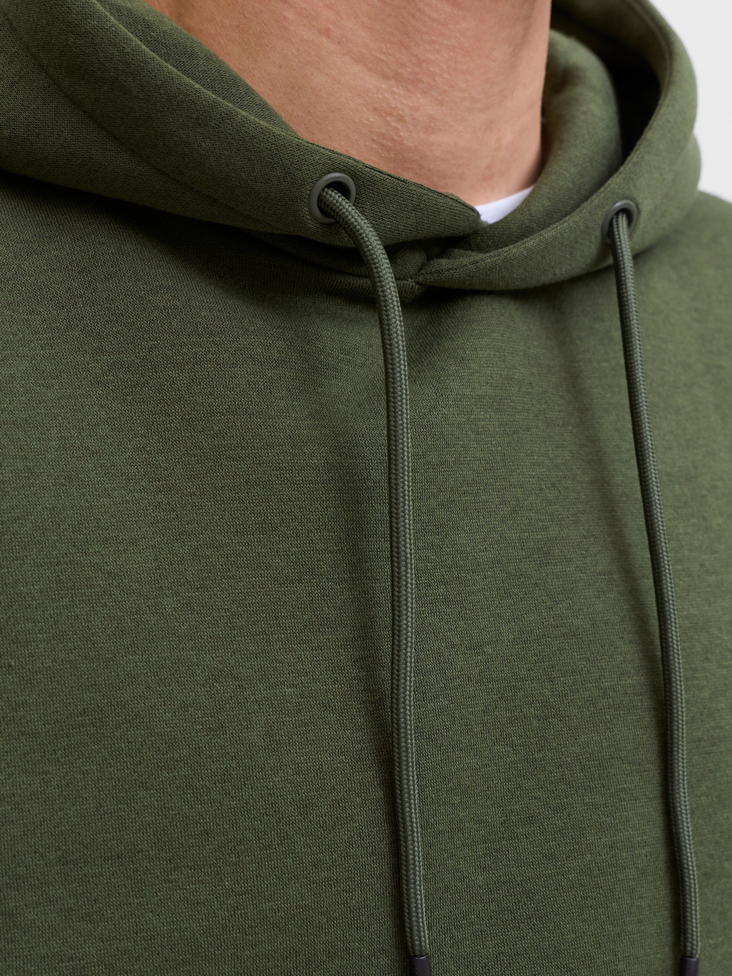 Jack & Jones Kapuzensweatshirt »JJEBRADLEY SWEAT HOOD NOOS«, mit Känguru Tasche