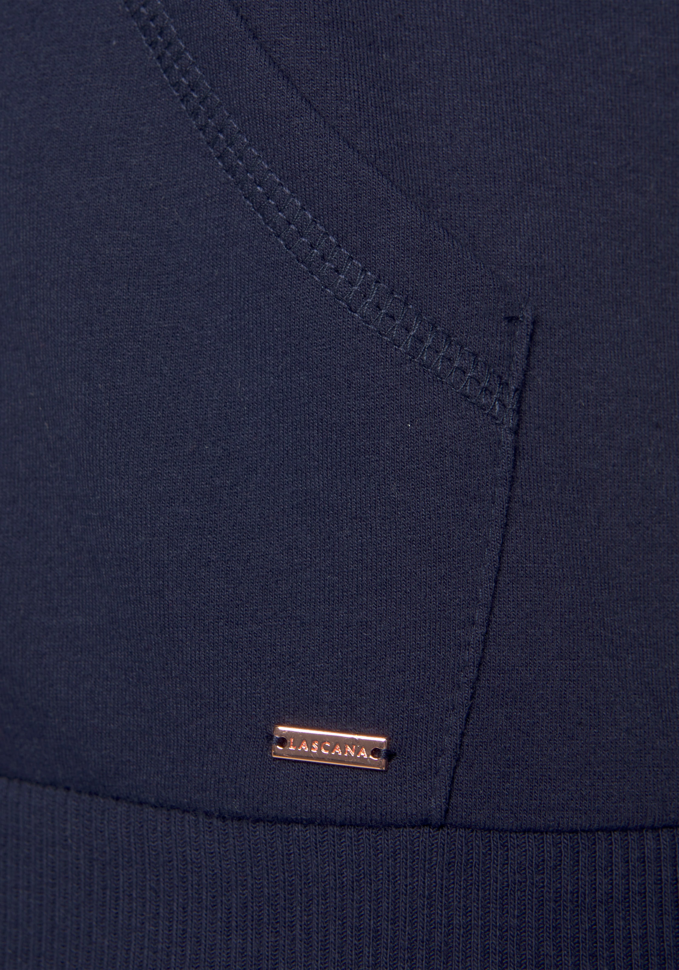 LASCANA Kapuzensweatshirt, mit Frontschriftzug, Loungewear