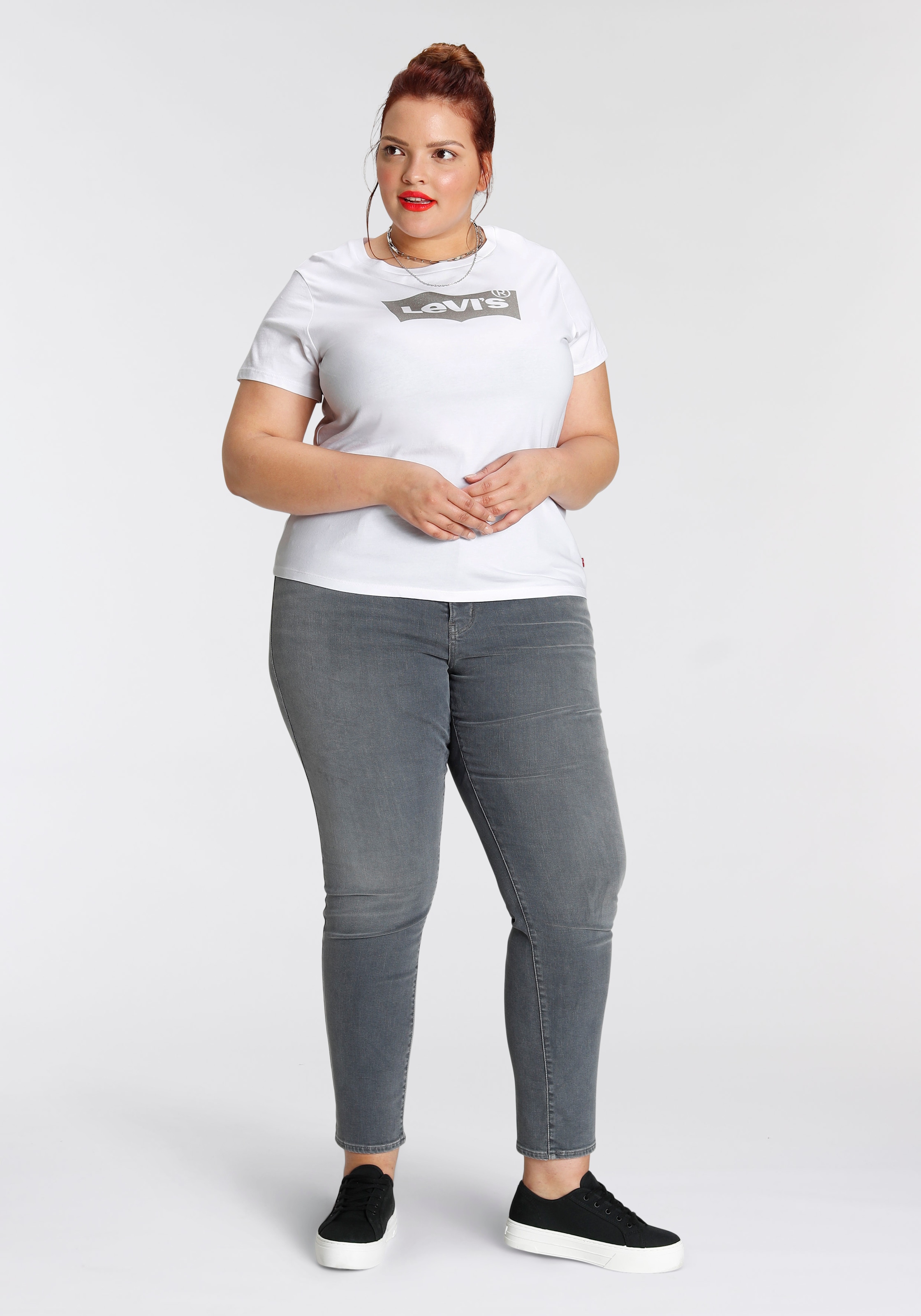 Levi's® Plus T-Shirt »PERFECT TEE« Figurumspielende Passform