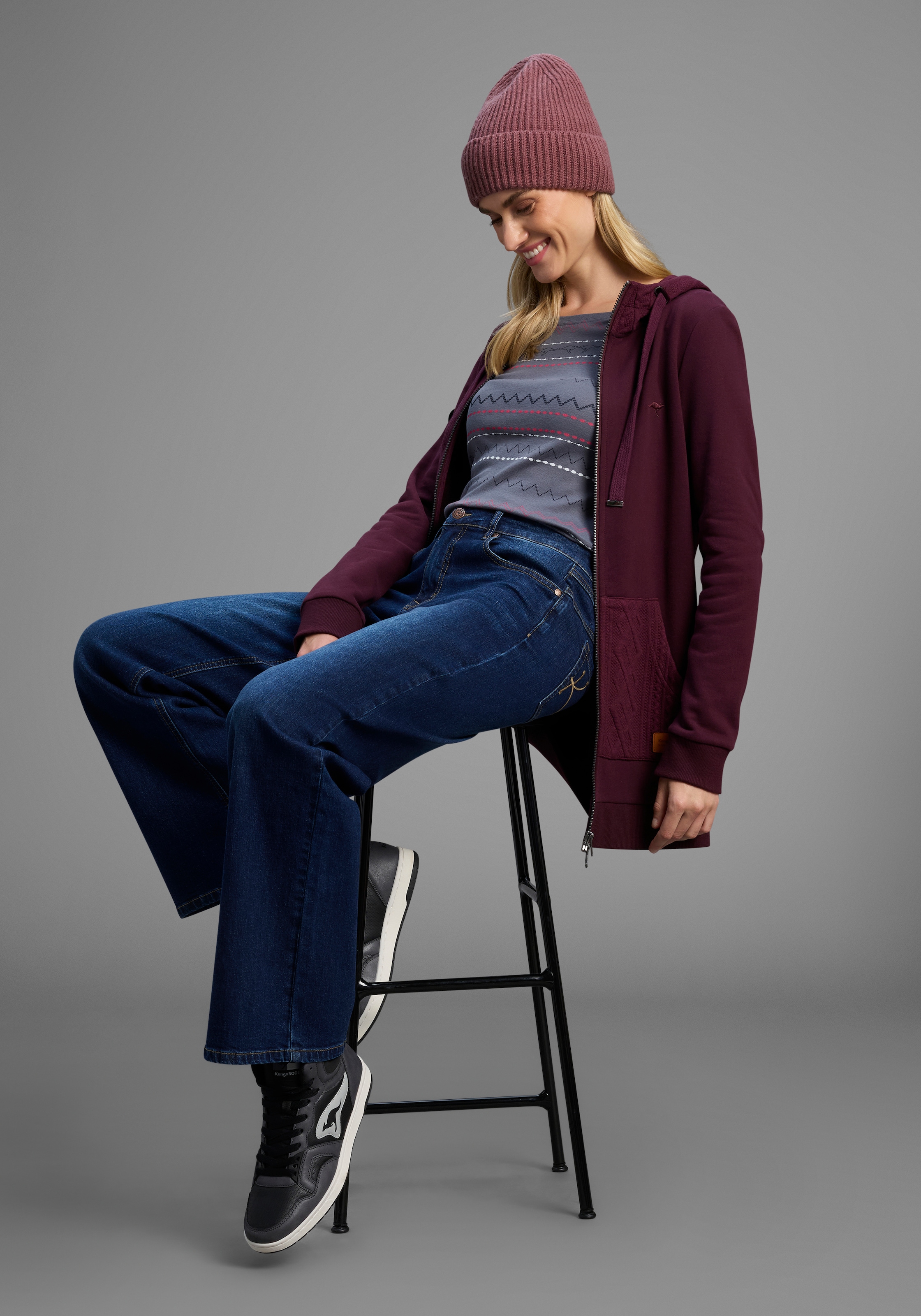 KangaROOS Kapuzensweatjacke mit Zopfmusterdetails