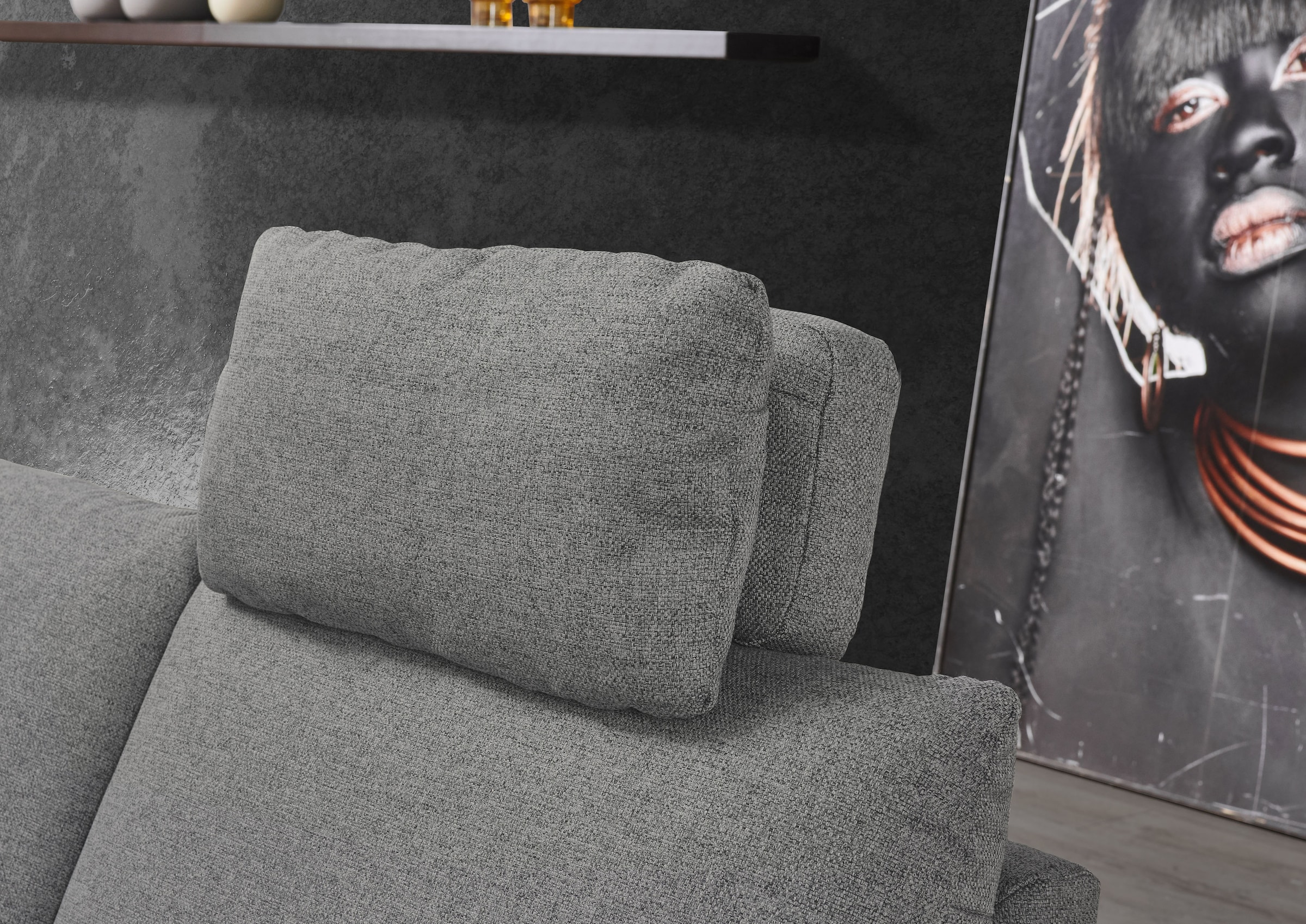 Places of Style Ecksofa »Sarsina: mit Tonnentaschen-Federkern, perfekt zum Entspannen L-Form«, inklusive 2 motorischen Relaxfunktionen mit Herz-Waage-Beschlag