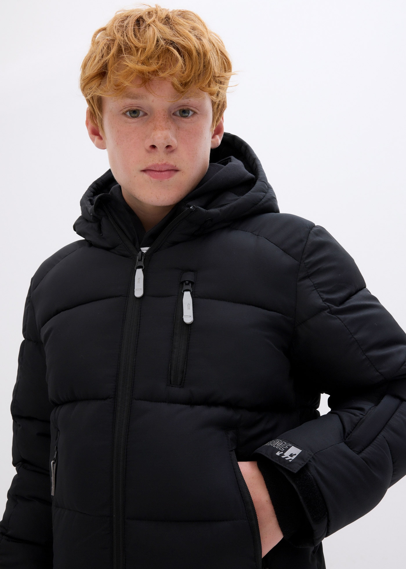 bonprix Winterjacke mit Kapuze mit Kapuze und Fleece, normale Passform, mit reflektierenden Details