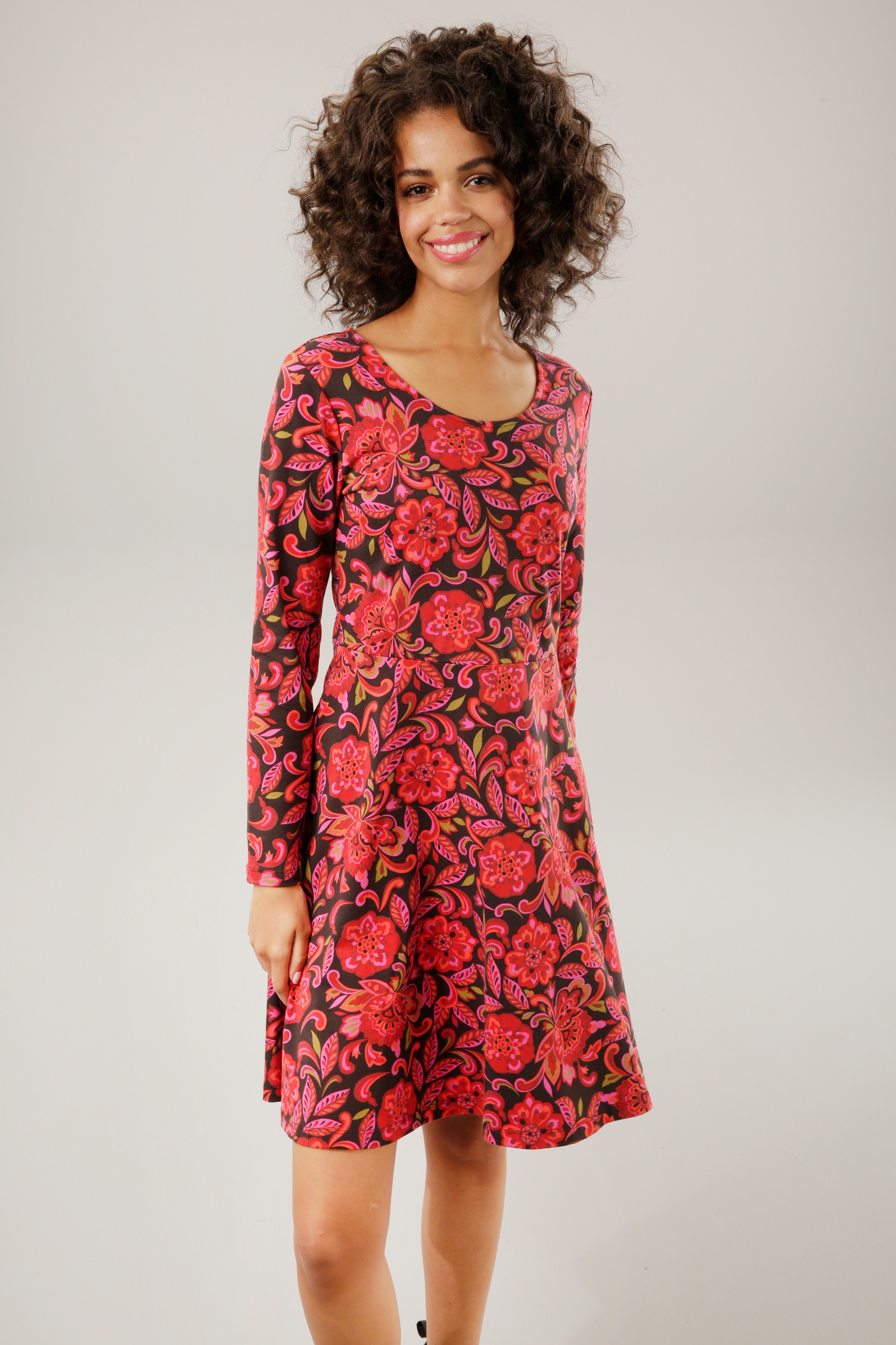 Aniston CASUAL Jerseykleid, mit harmonischem ♕ Blumendruck bei