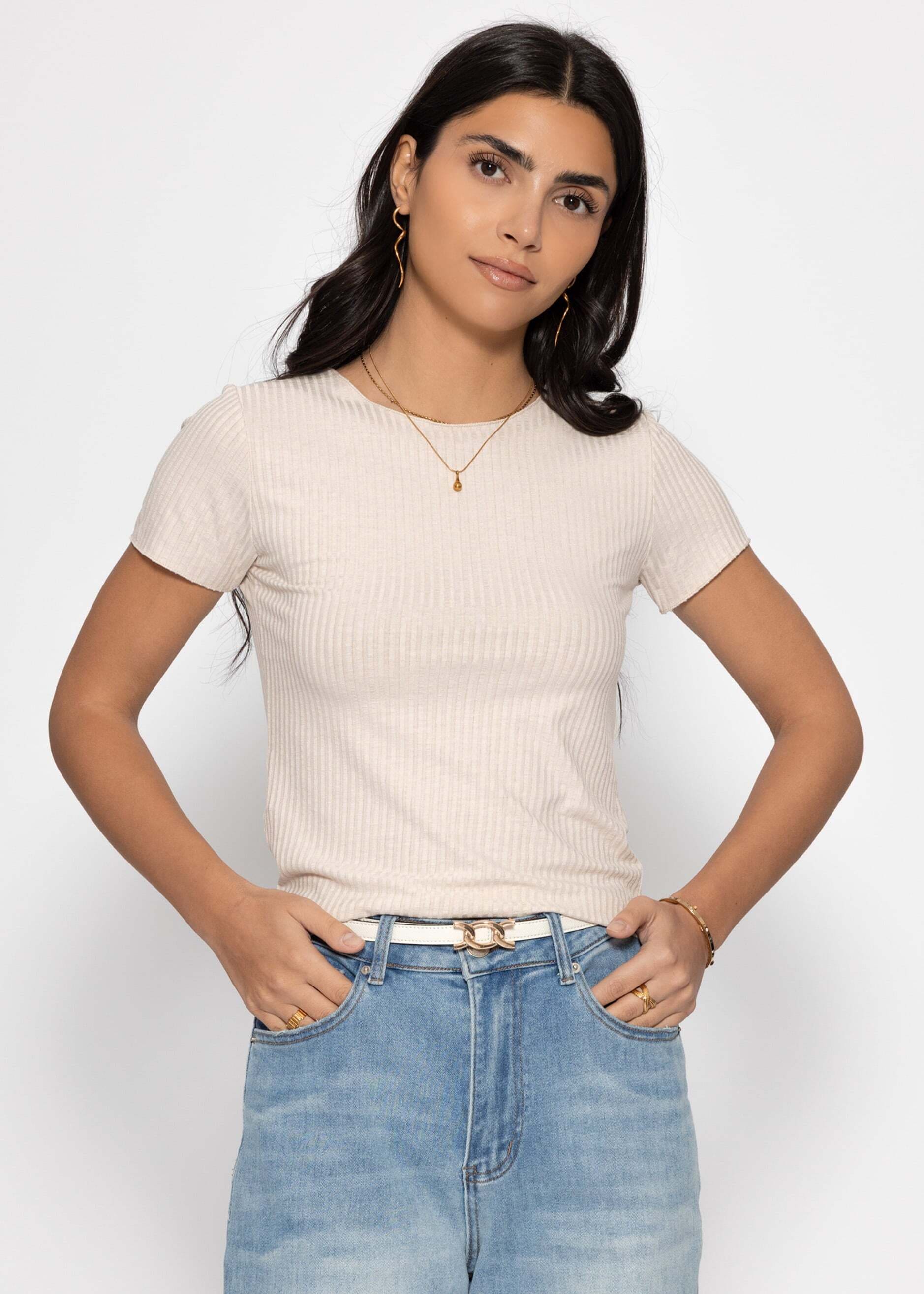 SASSYCLASSY T-Shirt »T-Shirt in geripptem Jersey« Schlichtes T-Shirt mit Rundhalsuasschnitt in körpernahem Schnitt