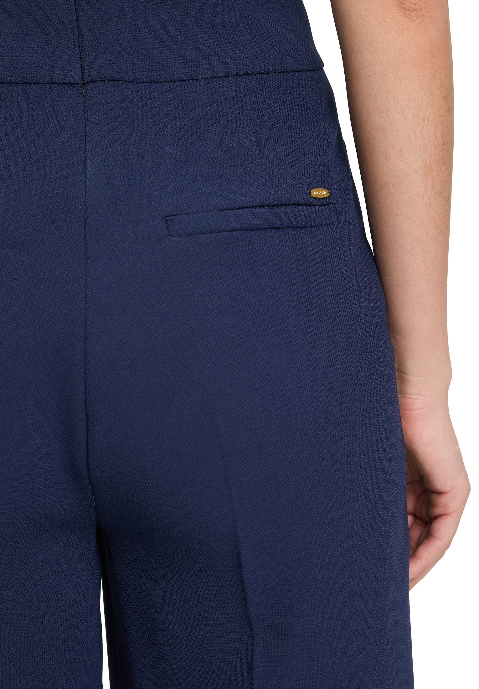 Betty&Co Jumpsuit »Jumpsuit ohne Arm«