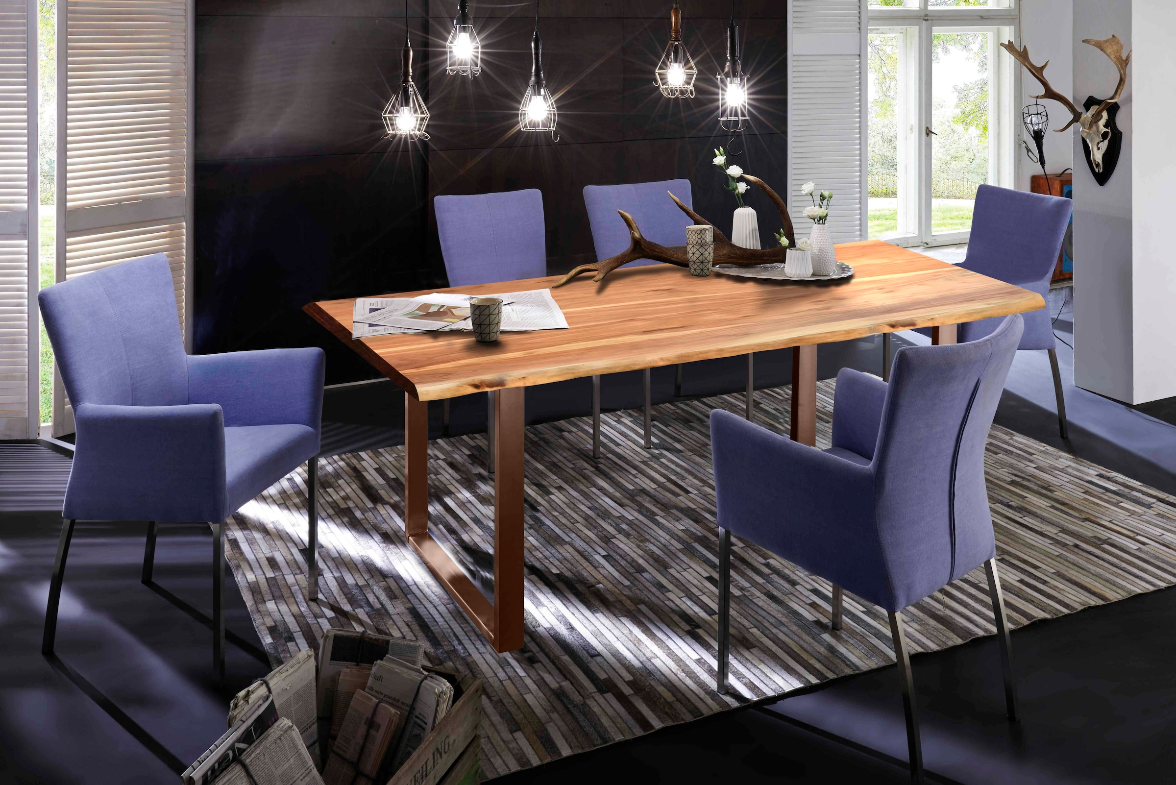 SIT Baumkantentisch mit Baumkante wie gewachsen