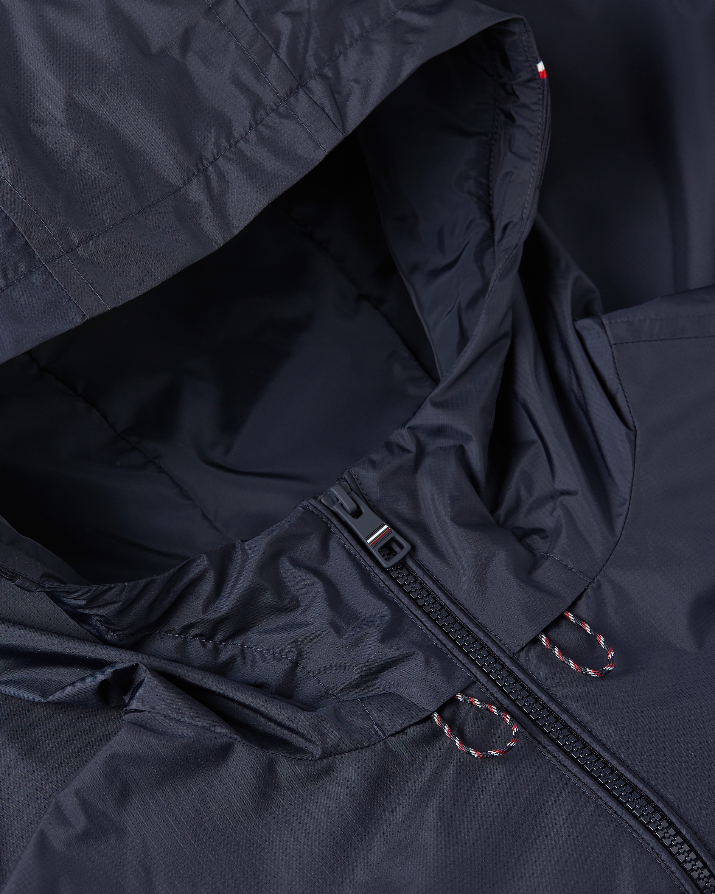 Tommy Hilfiger Blouson »RWB HOODED JACKET«, mit Kapuze, elastische Bündchen, wasserabweisend
