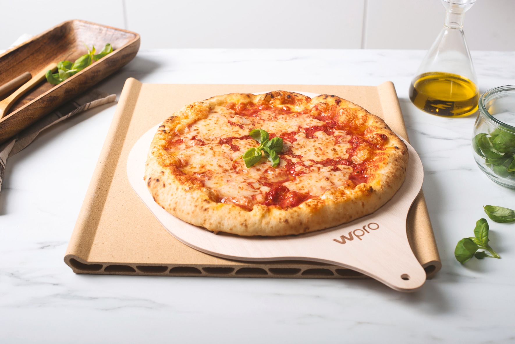 BAUKNECHT Pyrolyse Backofen »BBI7 310C PIZZA« mit 1-fach-Teleskopauszug mit Pyrolyse-Selbstreinigung Restaurant-Pizza daheim: 310°C Pizza-Funktion inkl. Pizzastein