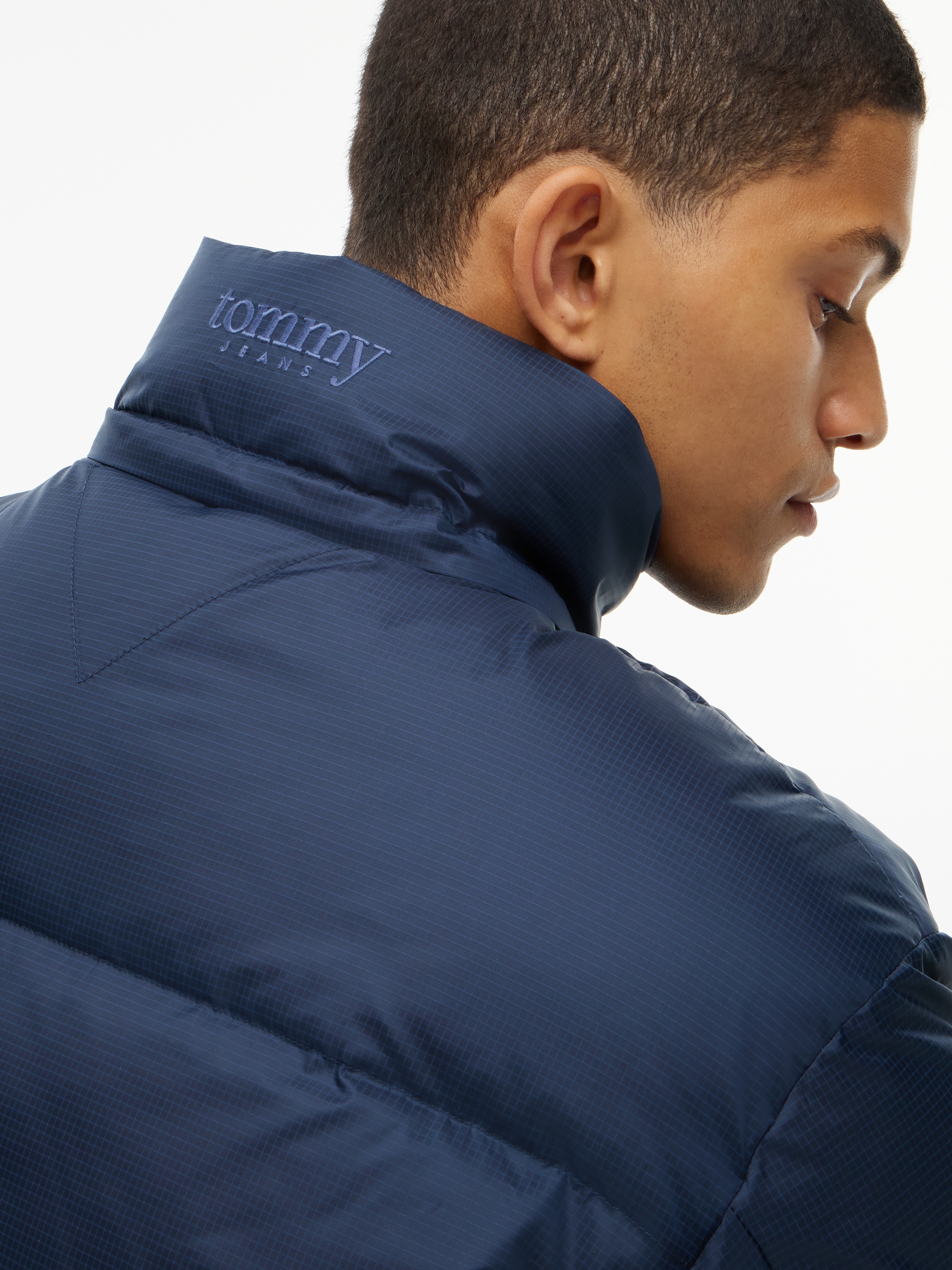 Tommy Jeans Steppjacke »ALASKA DOWN PUFFER« mit Kapuze Daunenjacke Regular fit mit abnehmbarer Kapuze