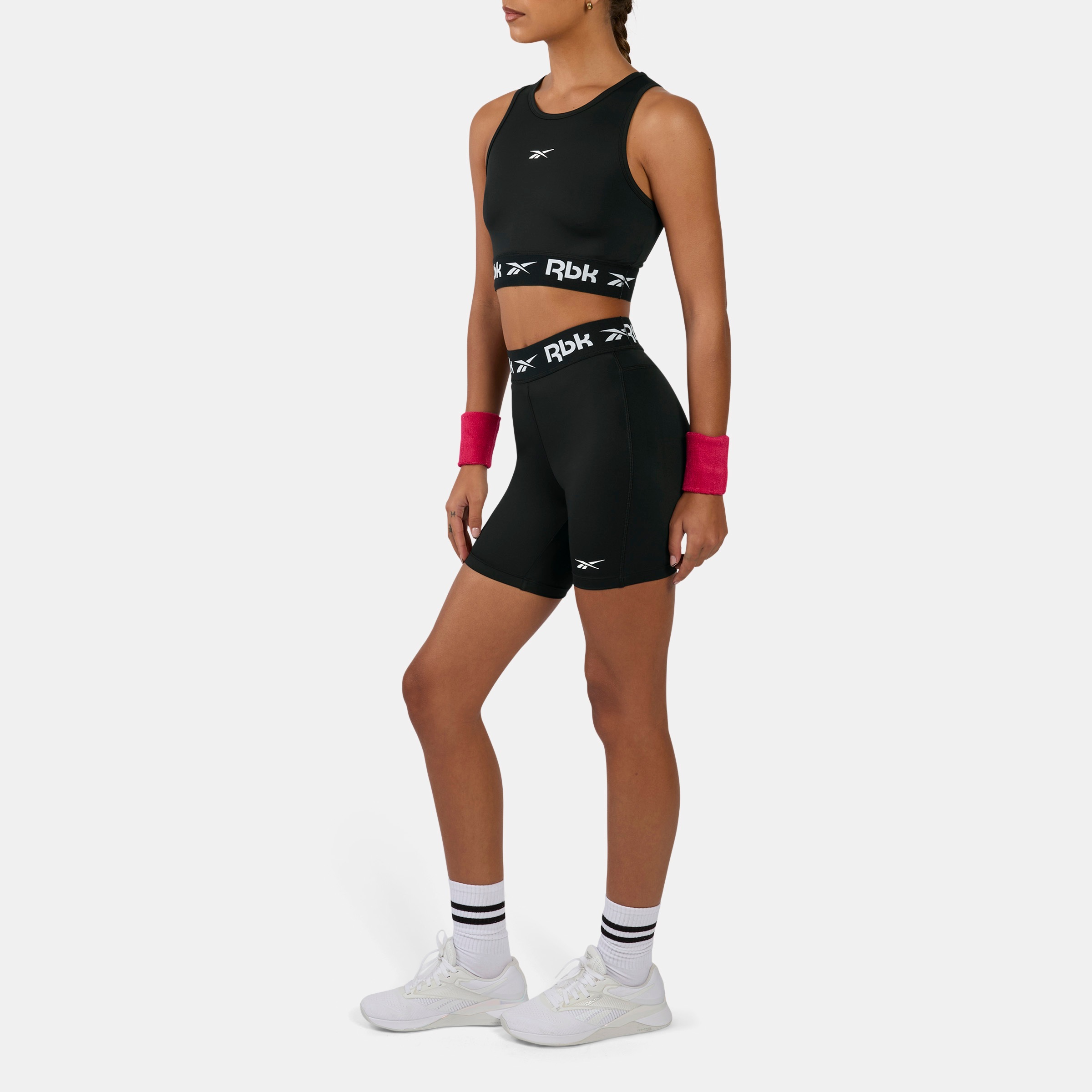 Reebok Trainingsshorts »ID TRAIN RUCHED BIKER SHORTS«  sportlicher Stil, bequeme Passform