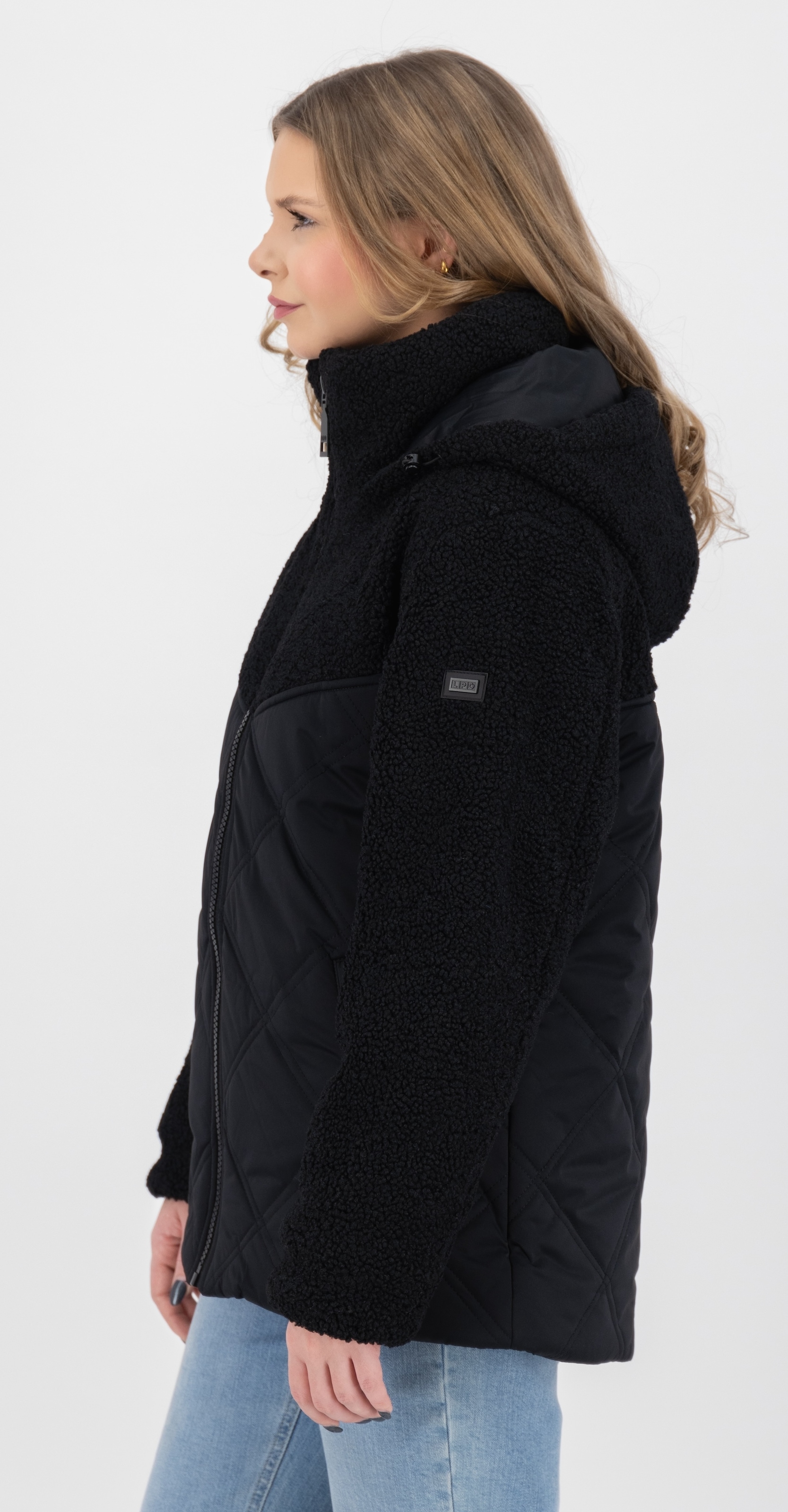 LPO Steppjacke »XAVIA WMN« hochgeschlossener Kragen mit Sherpa-Fleece