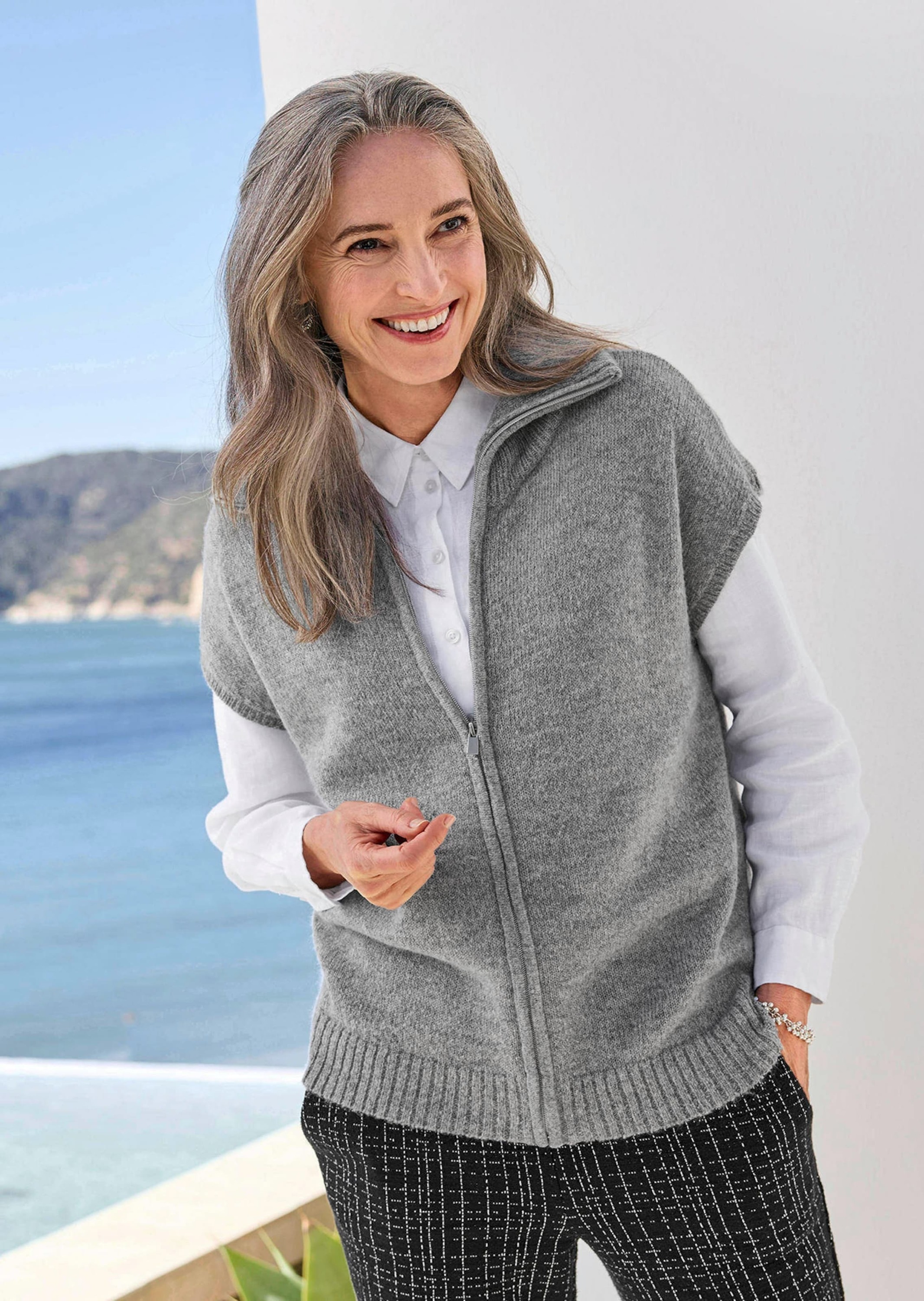 GOLDNER Kurzweste »Melierte Weste mit Reißverschluss« Troyerkragen mit durchgehendem Reißverschluss