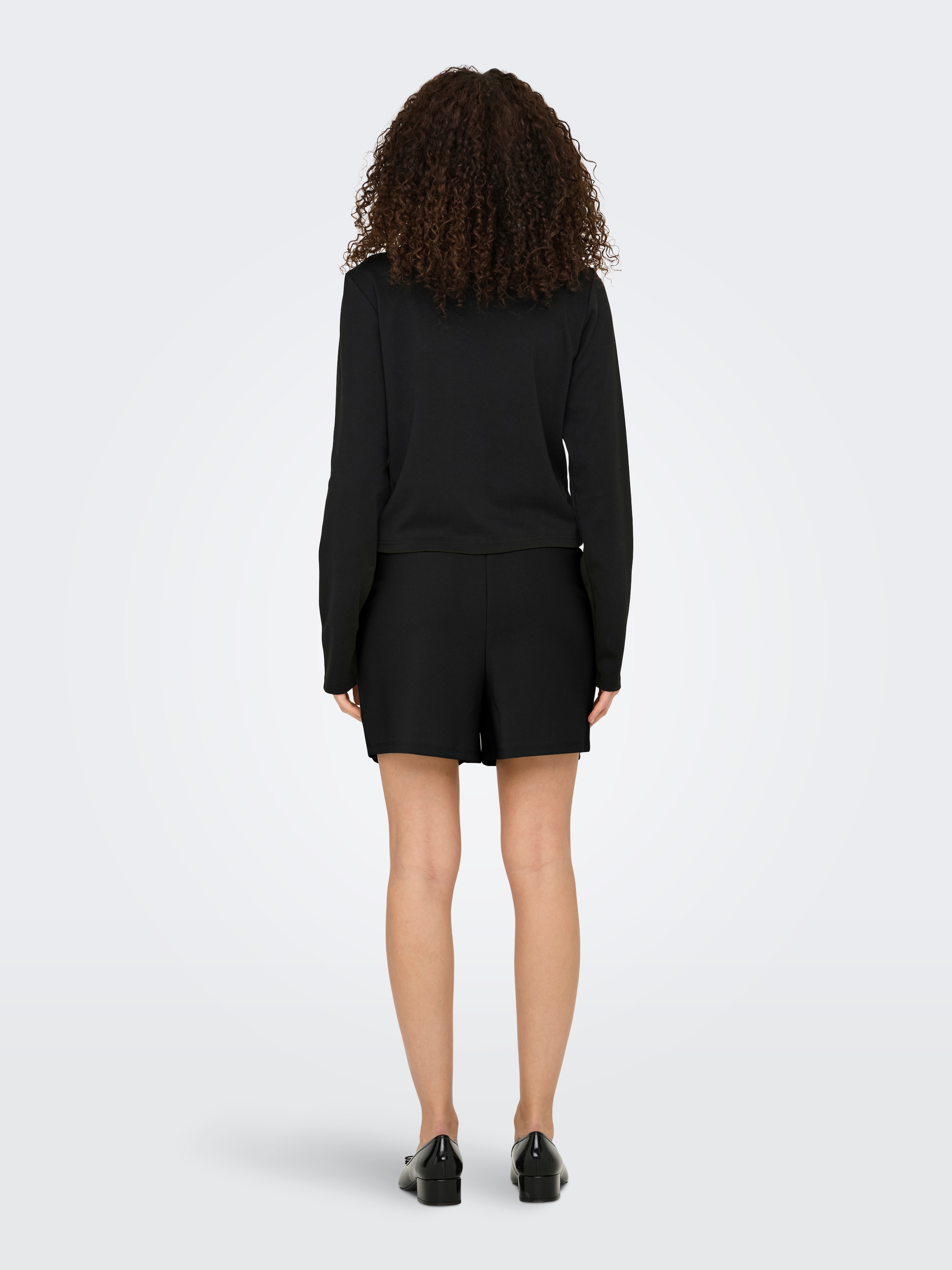 ONLY Shorts »ONLSANIA TIE BUTTON SHORTS CS JRS«