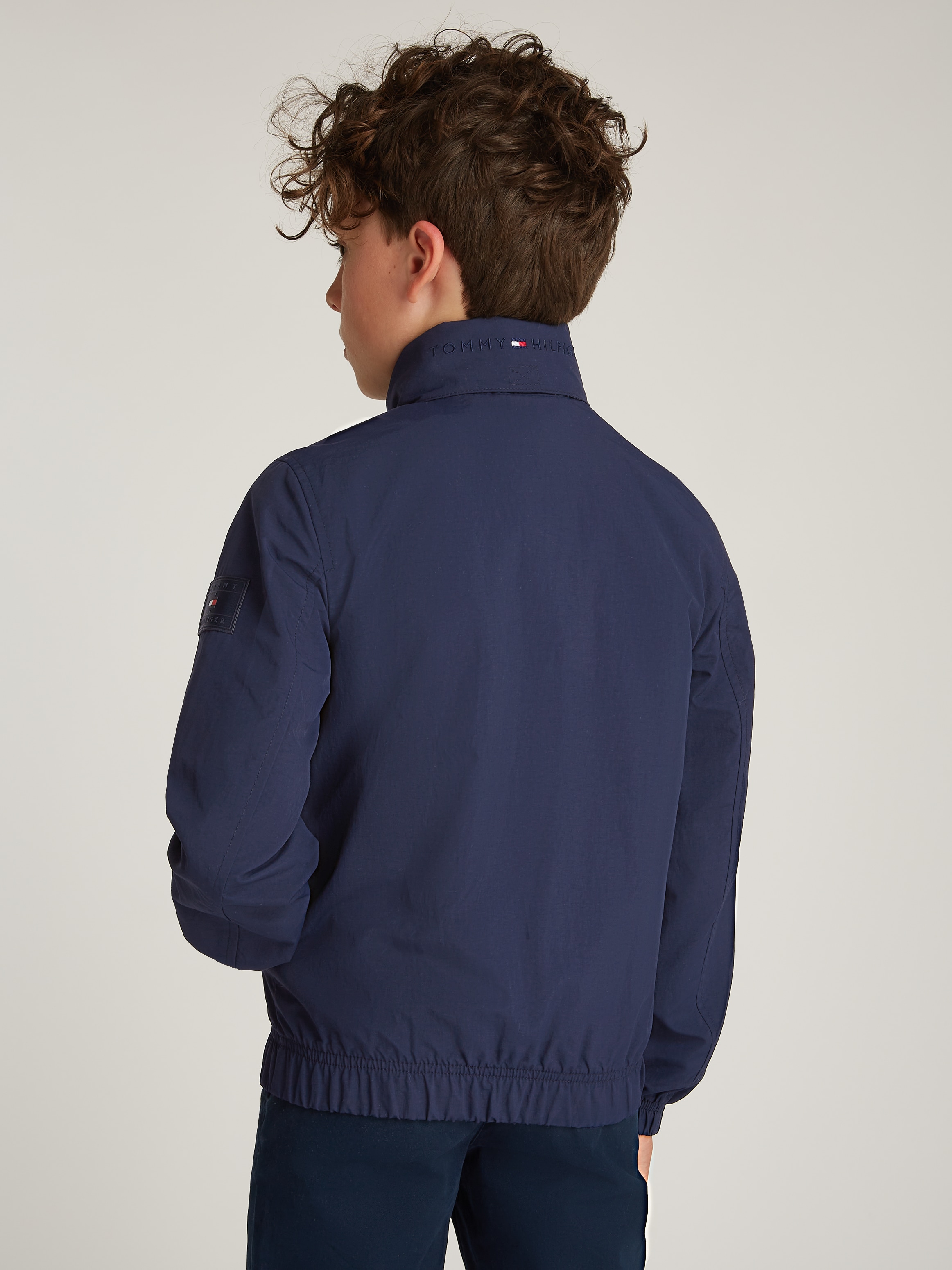 Tommy Hilfiger Outdoorjacke »ESSENTIAL JACKET«, mit Logo-Patch