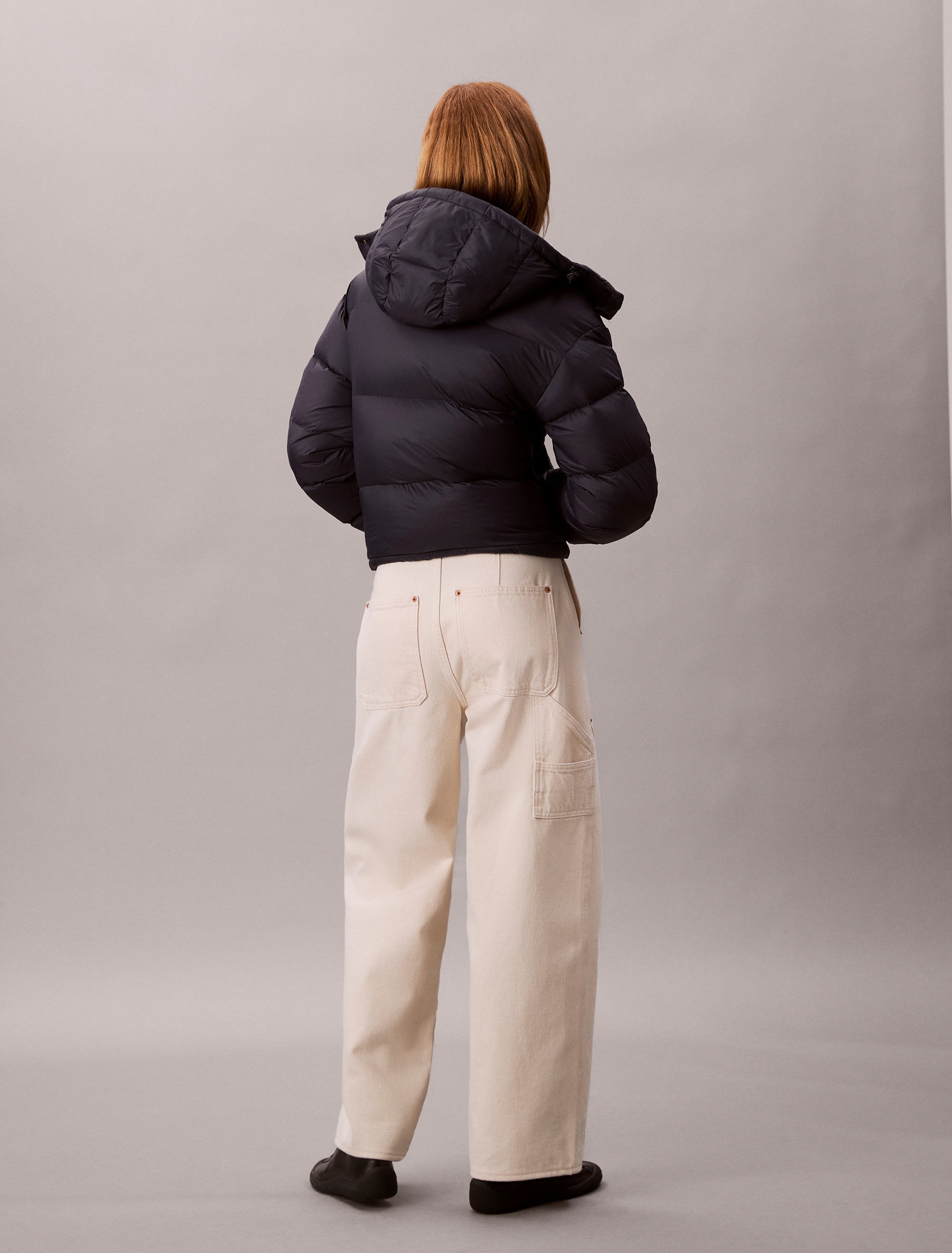 Calvin Klein Jeans Steppjacke »ESSENTIAL MIDWEIGHT PUFFER JACKE« mit Kapuze Mit Rundhalsausschnitt, regular fit
