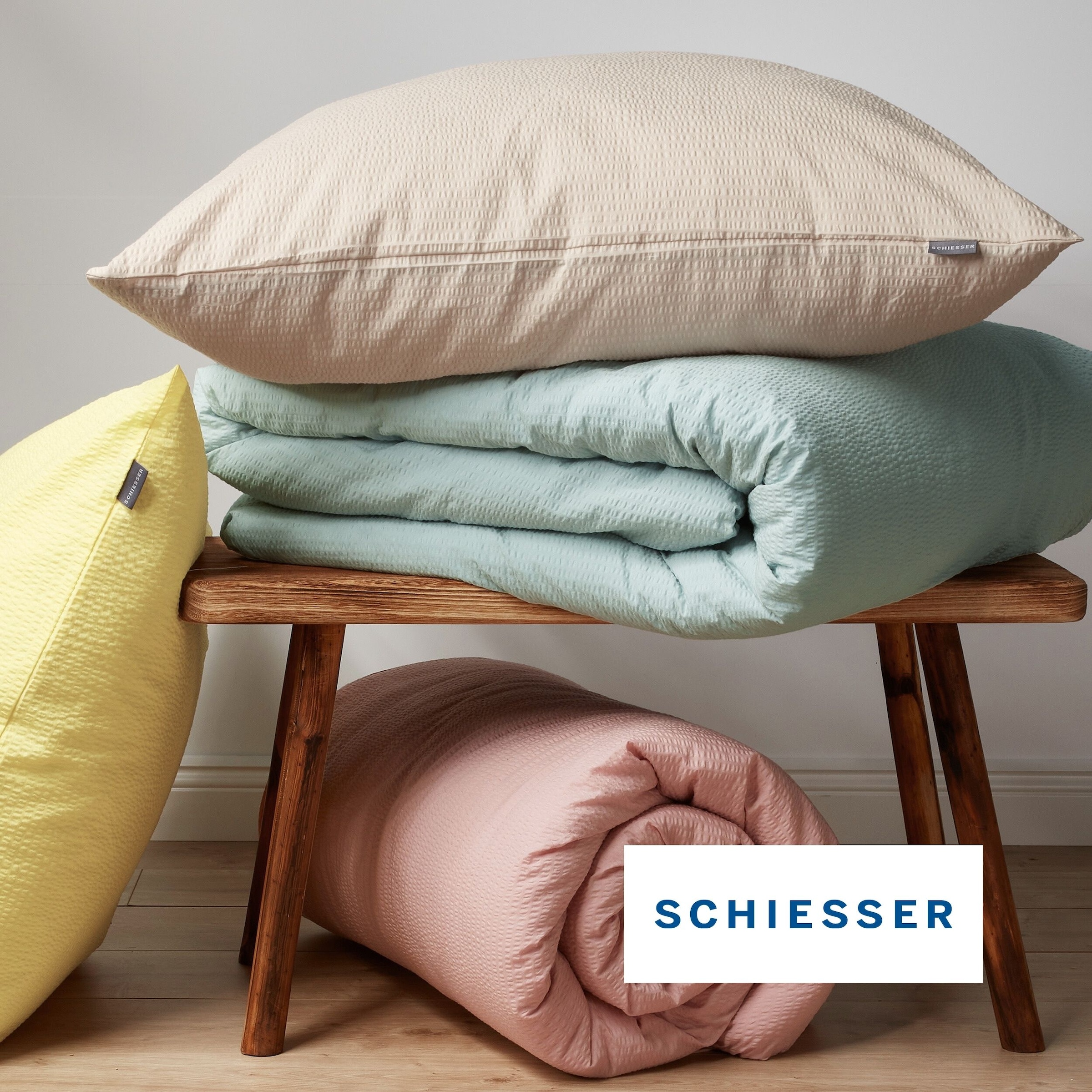 Schiesser Bettwäsche »Laura aus Baumwoll-Seersucker in zarten Farbtönen« 2 Stk. OEKO-TEX® MADE IN GREEN