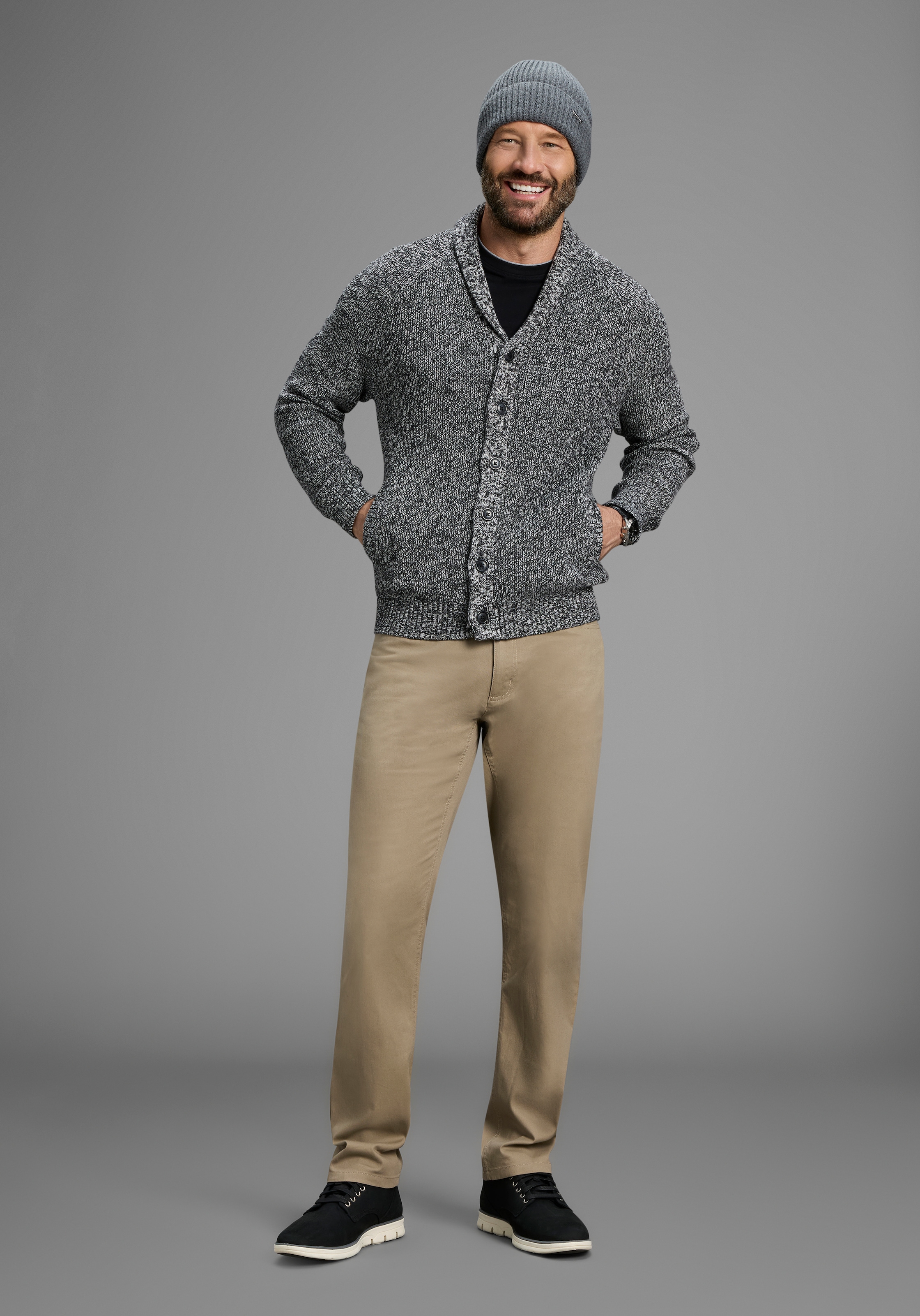 Man's World Strickjacke »Neue Kollektion! Mit Knopfleiste und Taschen« melierte Optik ,weicher Griff, Perfekt für die kältere Jahreszeit