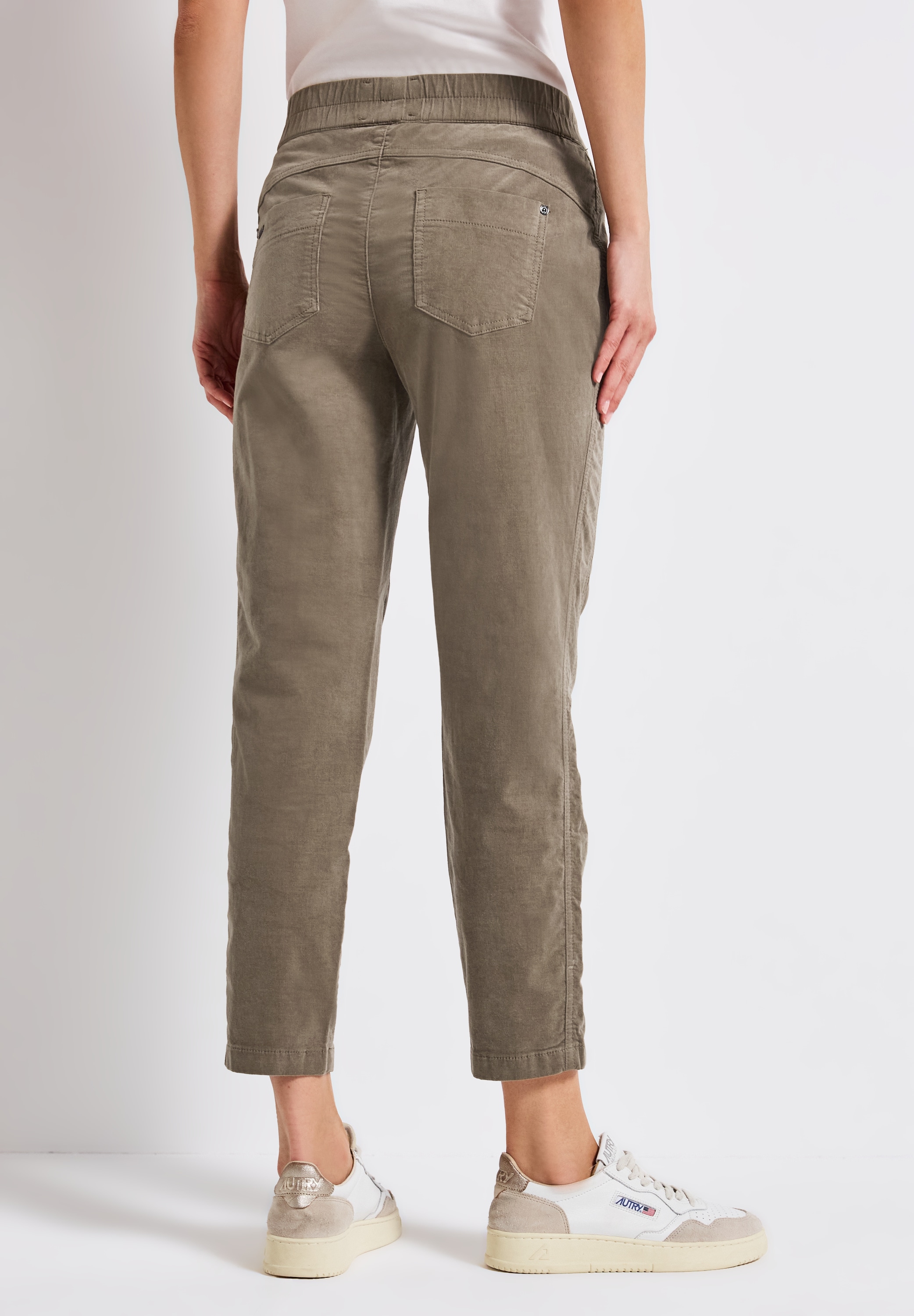 STREET ONE Cordhose »Style Bonny«, mit Taschen