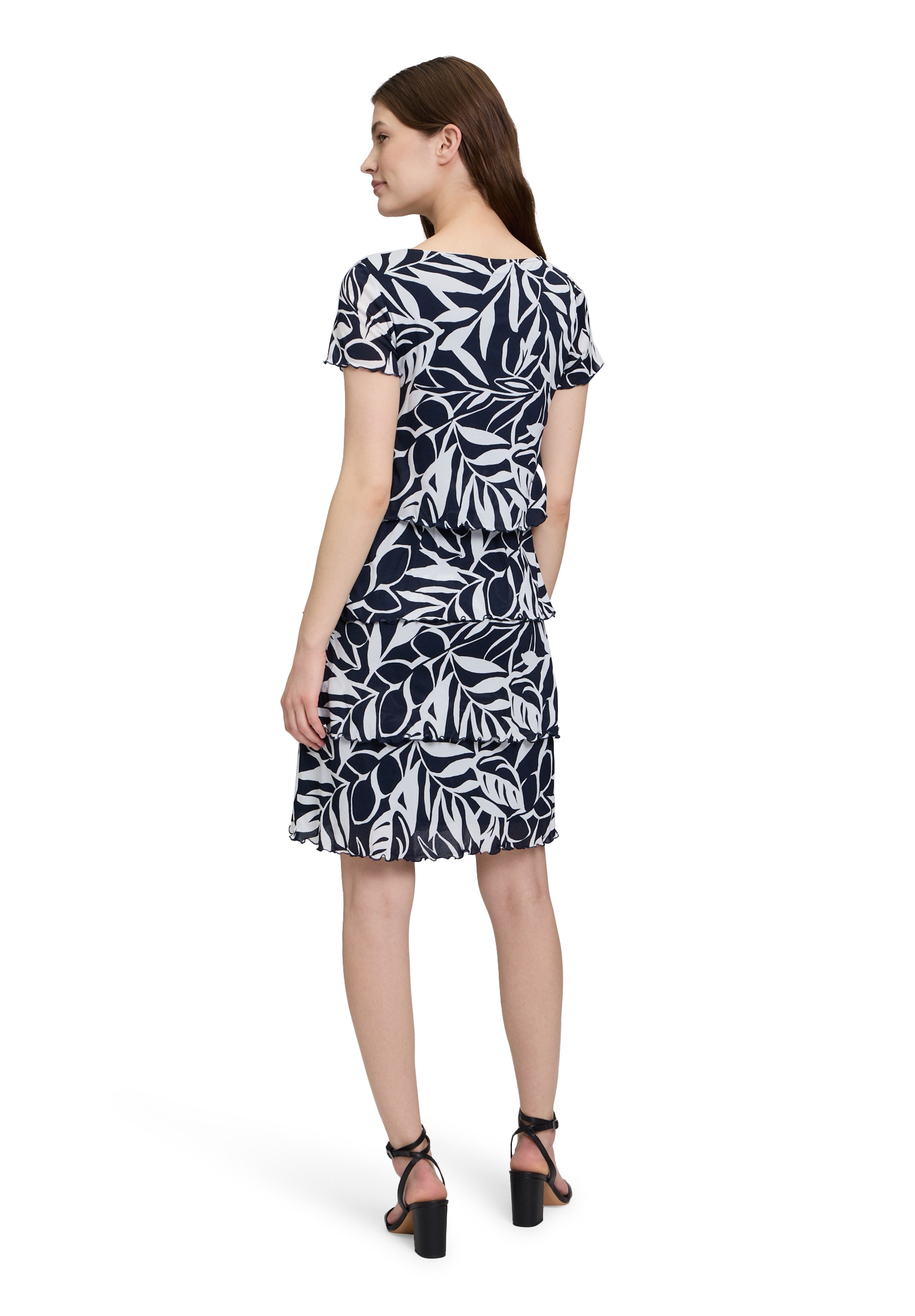 Betty Barclay Midikleid »Stufenkleid mit U-Boot-Ausschnitt«