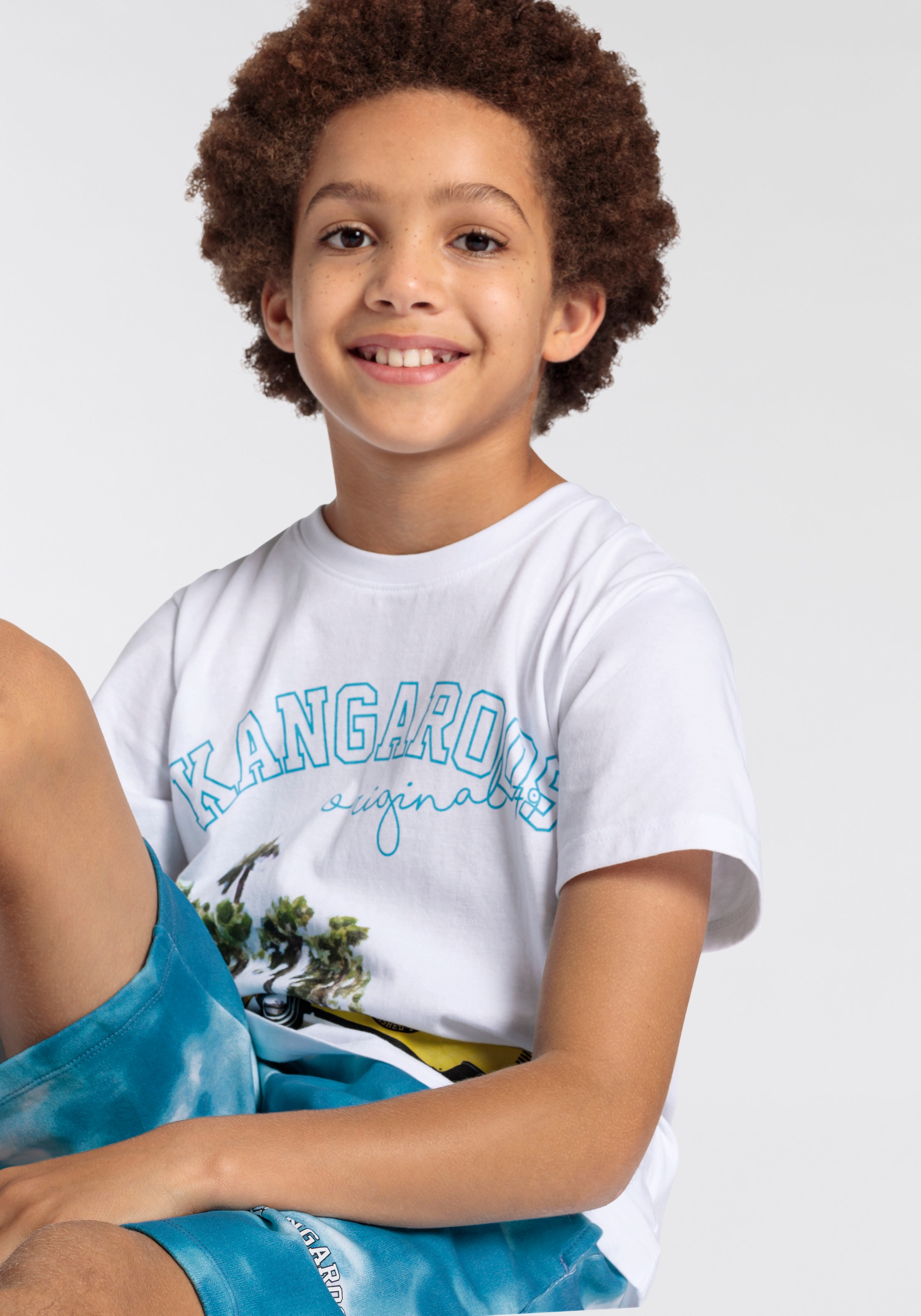 KangaROOS T-Shirt »Kangaroos Jungen«, Mit großem Frontprint