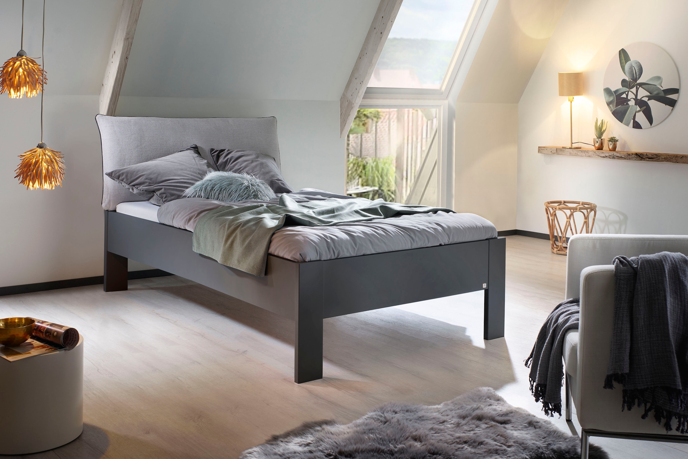 rauch Futonbett »Aditio«, Kopfteil Webstoff mit abgesetztem Keder