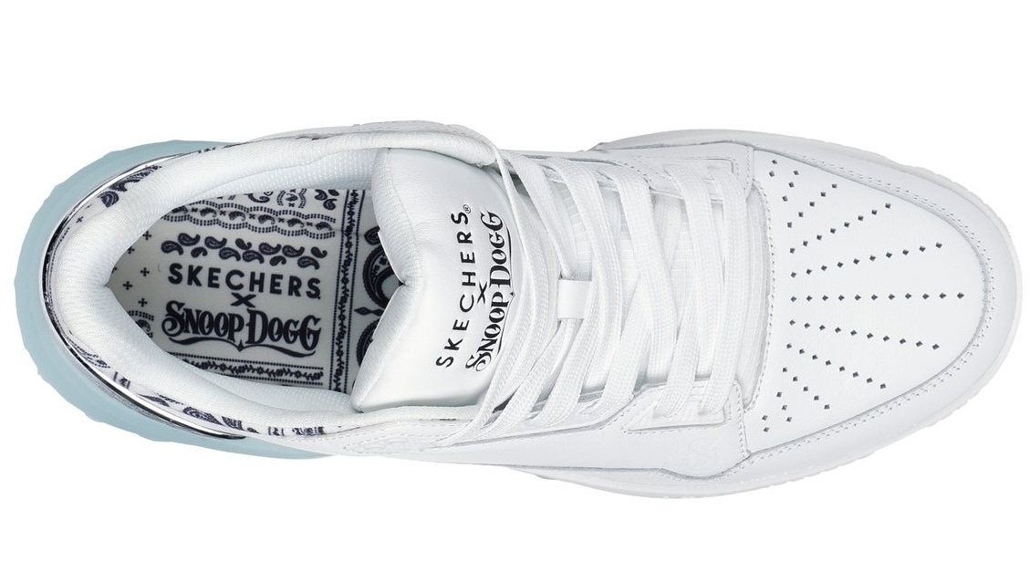 Skechers Sneaker »SIZZLE-SNOOP SIZZLE BUCKETS«, Schnürschuh, Freizeitschuh, MidCut mit Air-Cooled Memory Foam