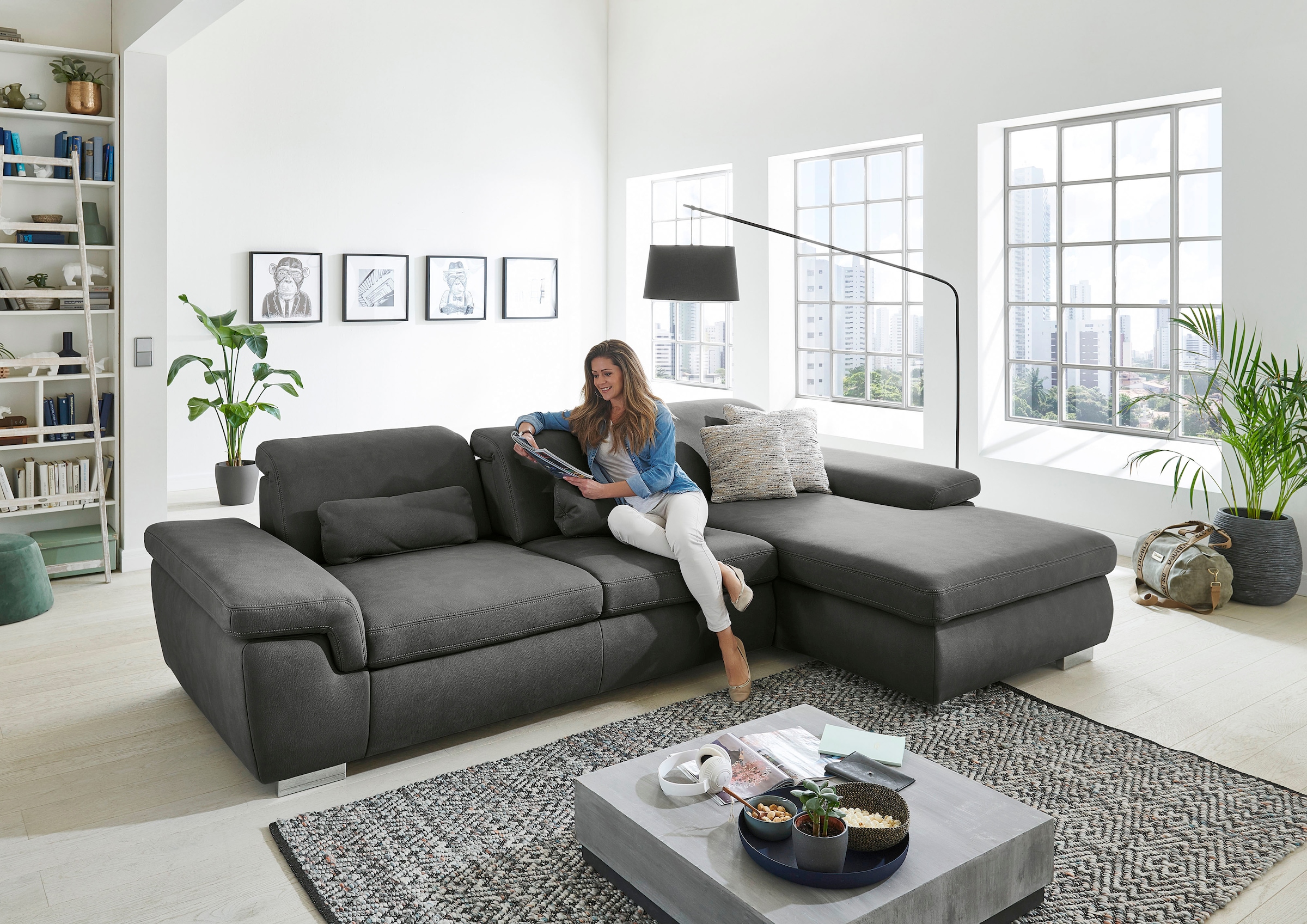 Die PlanBar Ecksofa »MP-IN17041 L-Form, Breite 325 cm« mit Sitztiefenverstellung, optional Kopfteilverstellung & Bettfunktion