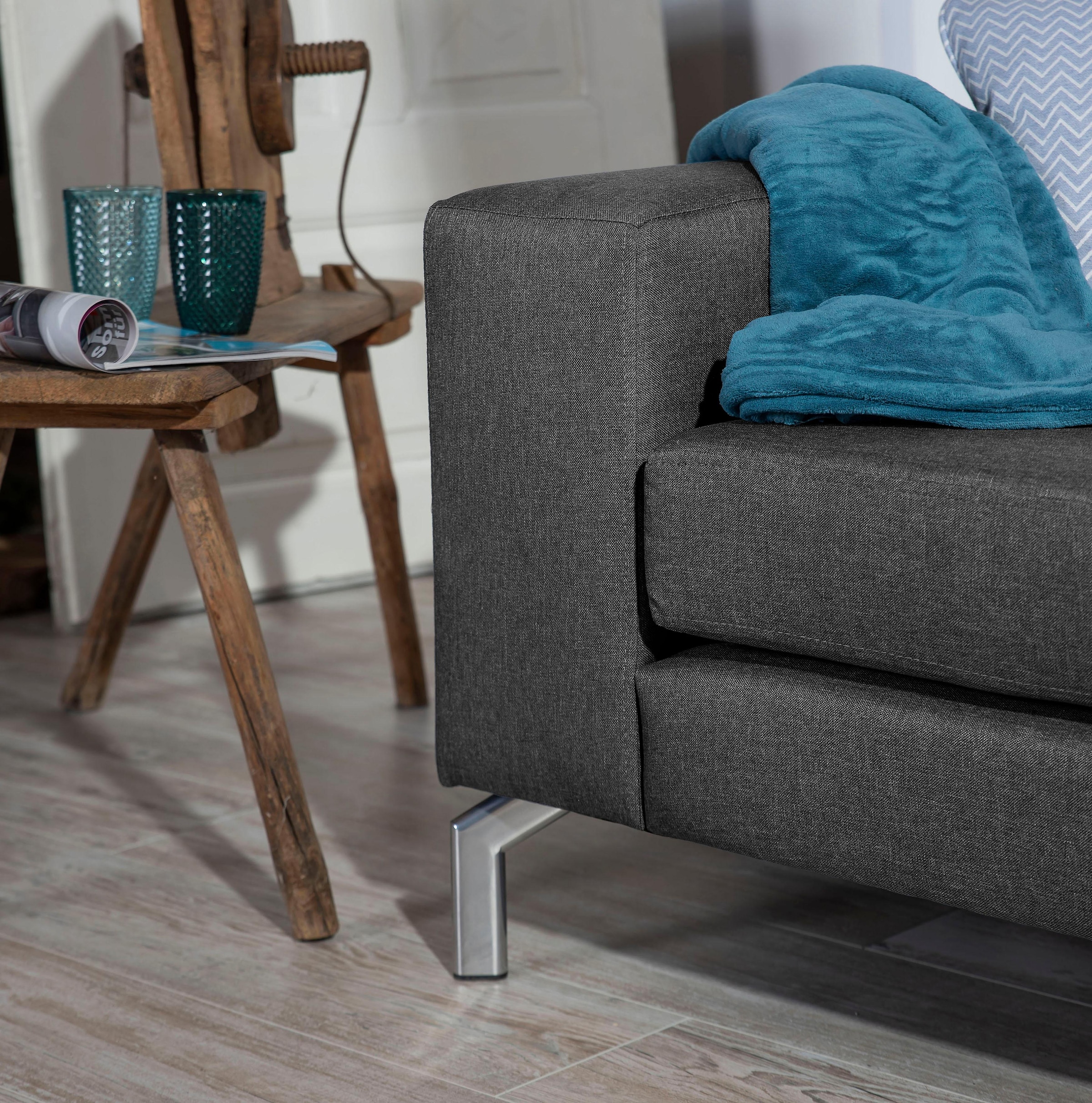 Max Winzer® Ecksofa »Flori guter Sitzkomfort, aktuelles Design, eleganter Chromfuß«, mit Longchair links oder rechts, inklusive Zierkissen
