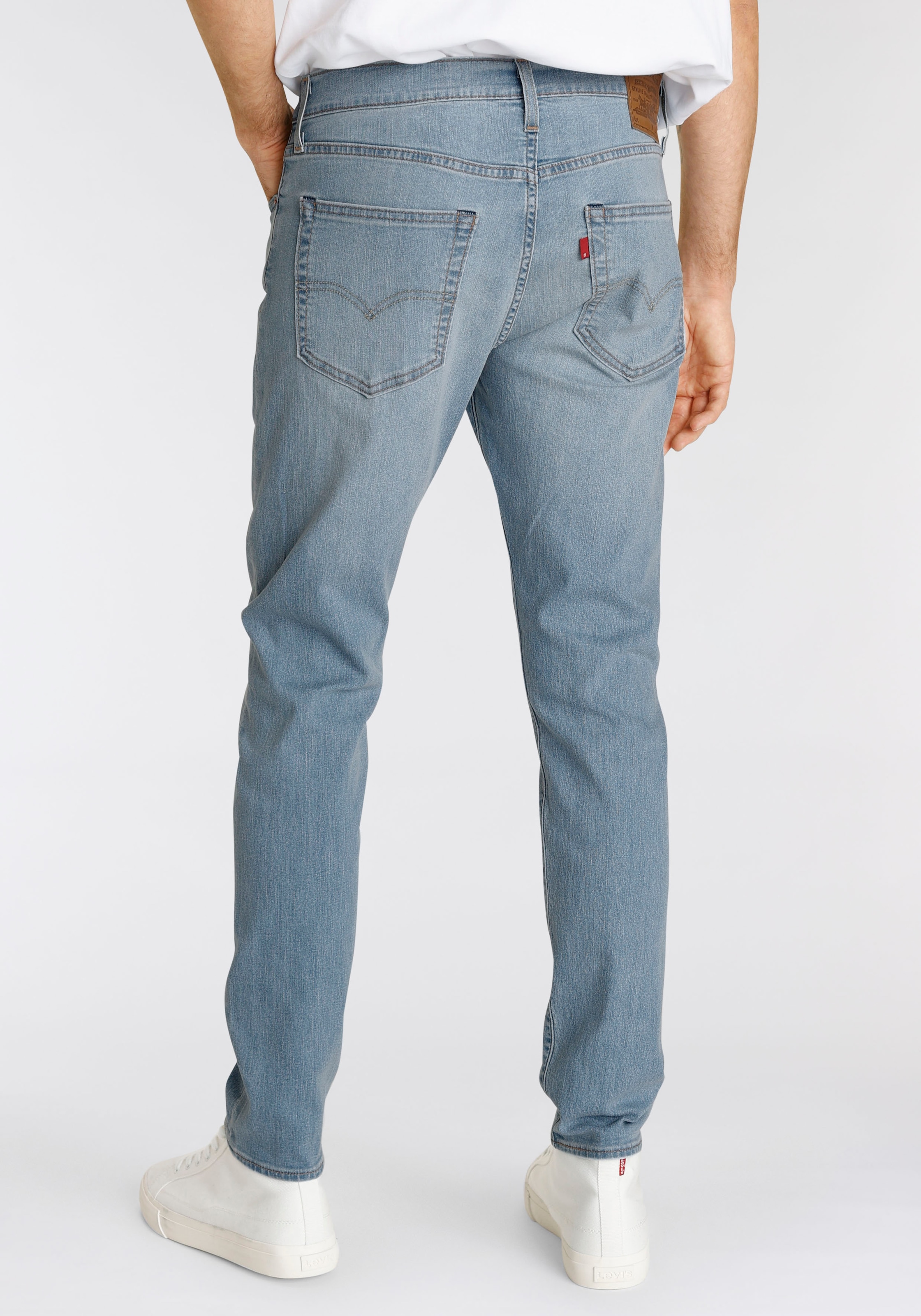 Levi's® Tapered-fit-Jeans »512 Slim Taper Fit«, mit Markenlabel