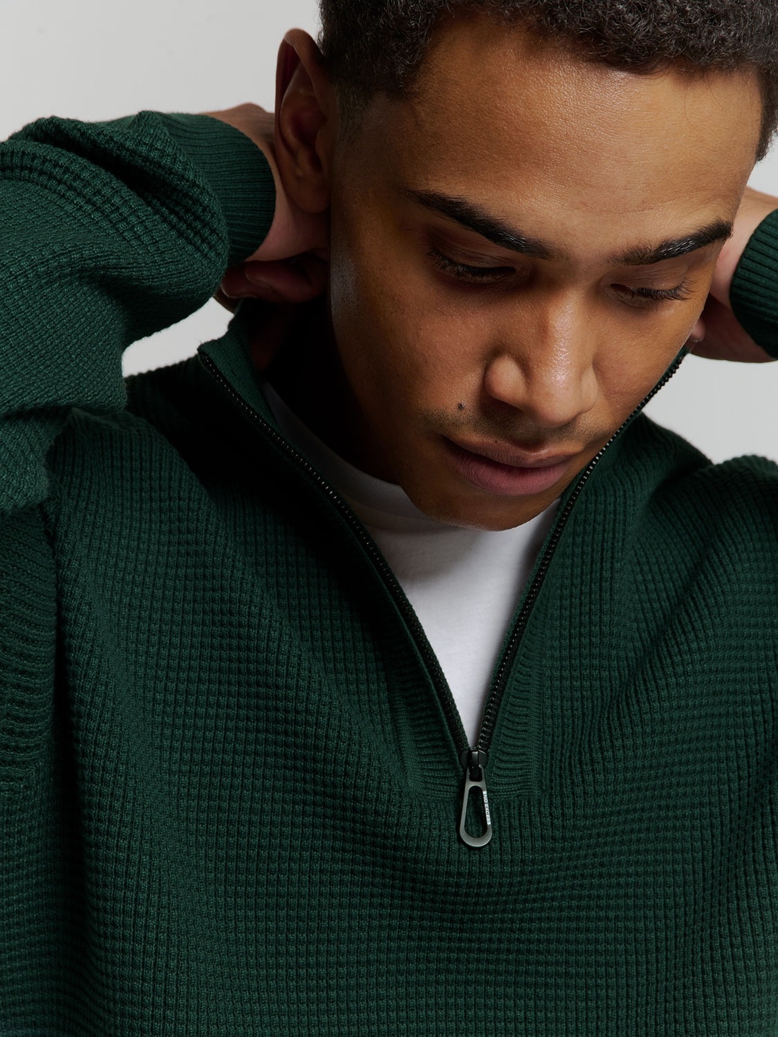 NO EXCESS Stehkragenpullover mit Zipper