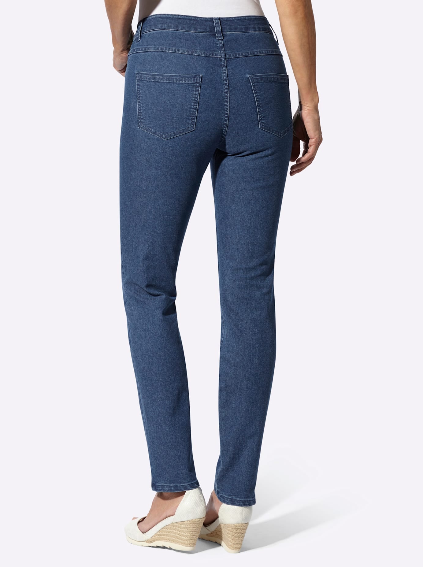 Classic Basics Trachtenjeans 1