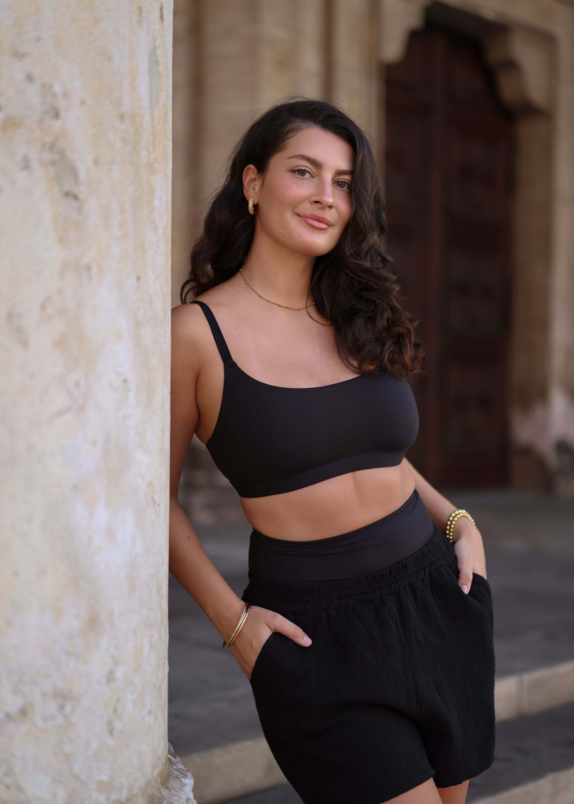 SASSYCLASSY Shapingslip »Sculpting Shapewear Pants mit String« Elastischer Shaping-String mit hohem Bund und starker Formwirkung