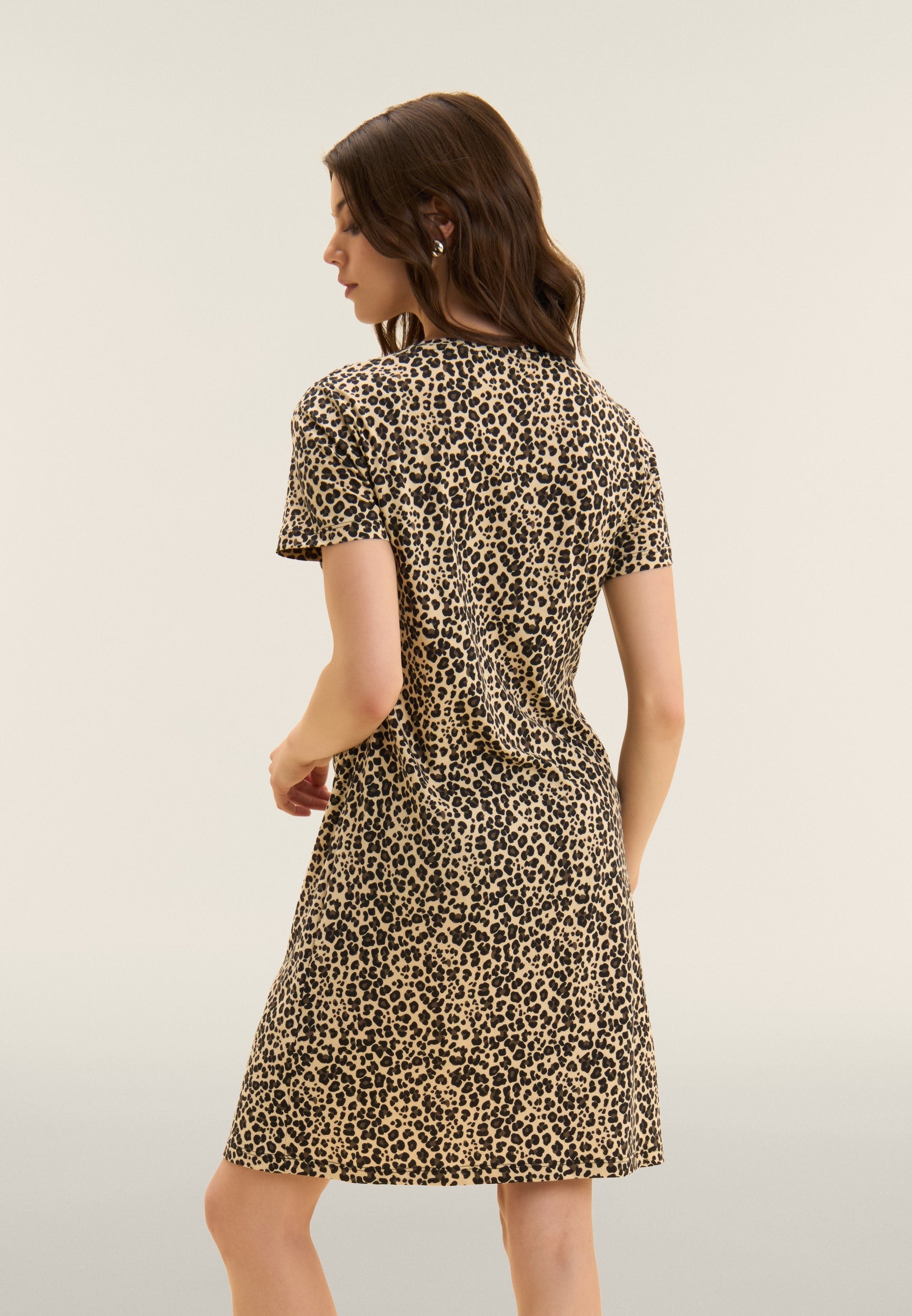 Freddy Jerseykleid »Jersey Cotton Dress« mit Raffung am Bauch, Leoprint
