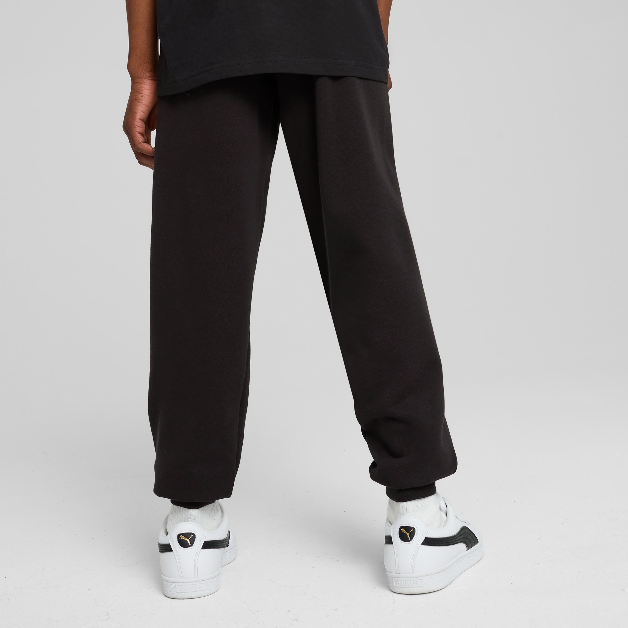 PUMA Trainingshose »ESS NO 1 LOGO SWEATPANTS TR B«  Regular Fit, mit elastischem Bund, mit Eingrifftaschen