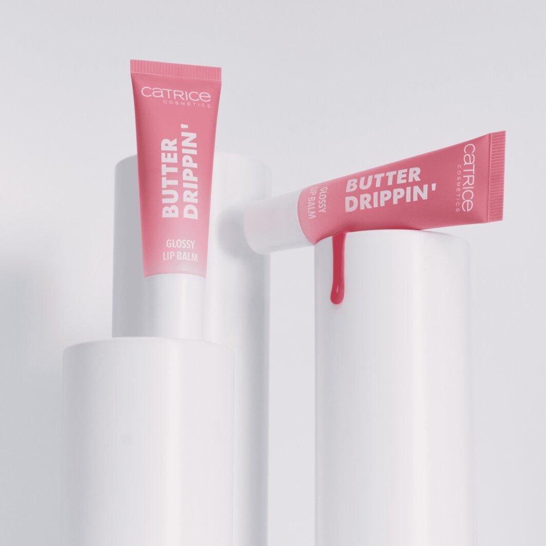 Catrice Lippenbalsam »Butter Drippin' Glossy Lip Balm« Dezenter Farbakzent, geschmeidig, hochglänzend, spendet Feuchtigkeit.