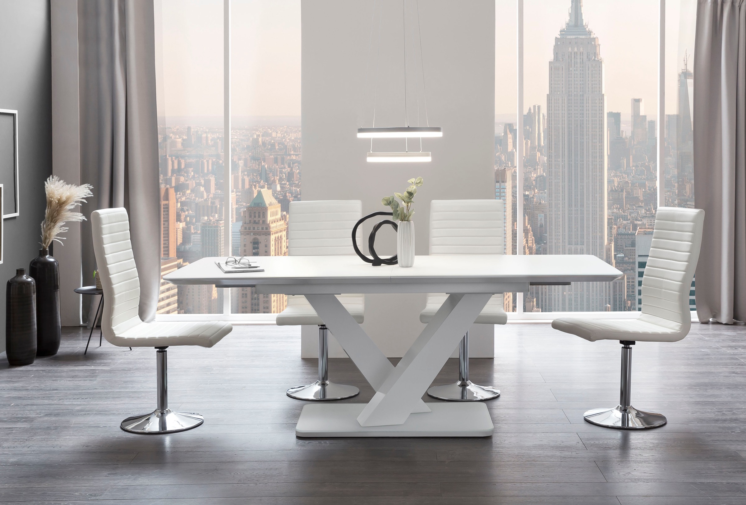 SalesFever Esstisch "Design Tisch für stilvolles Ambiente" Erweiterbarer Glastisch für flexiblen Komfort