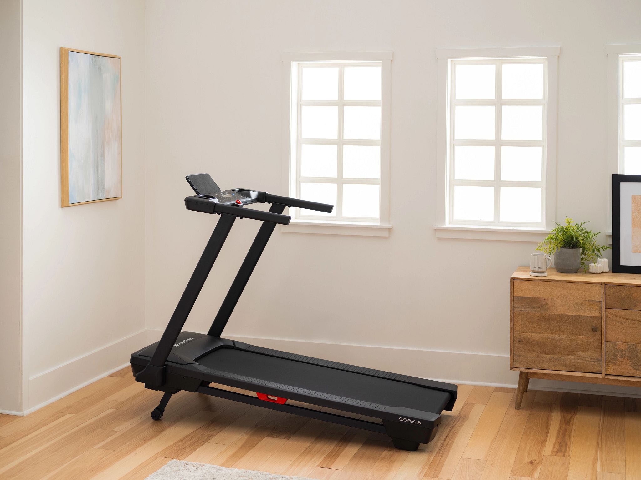 NordicTrack Laufband »NordicTrack T 5 S«, (Laufband zum Laufen und Gehen), bis max. 16 km/h, klappbar