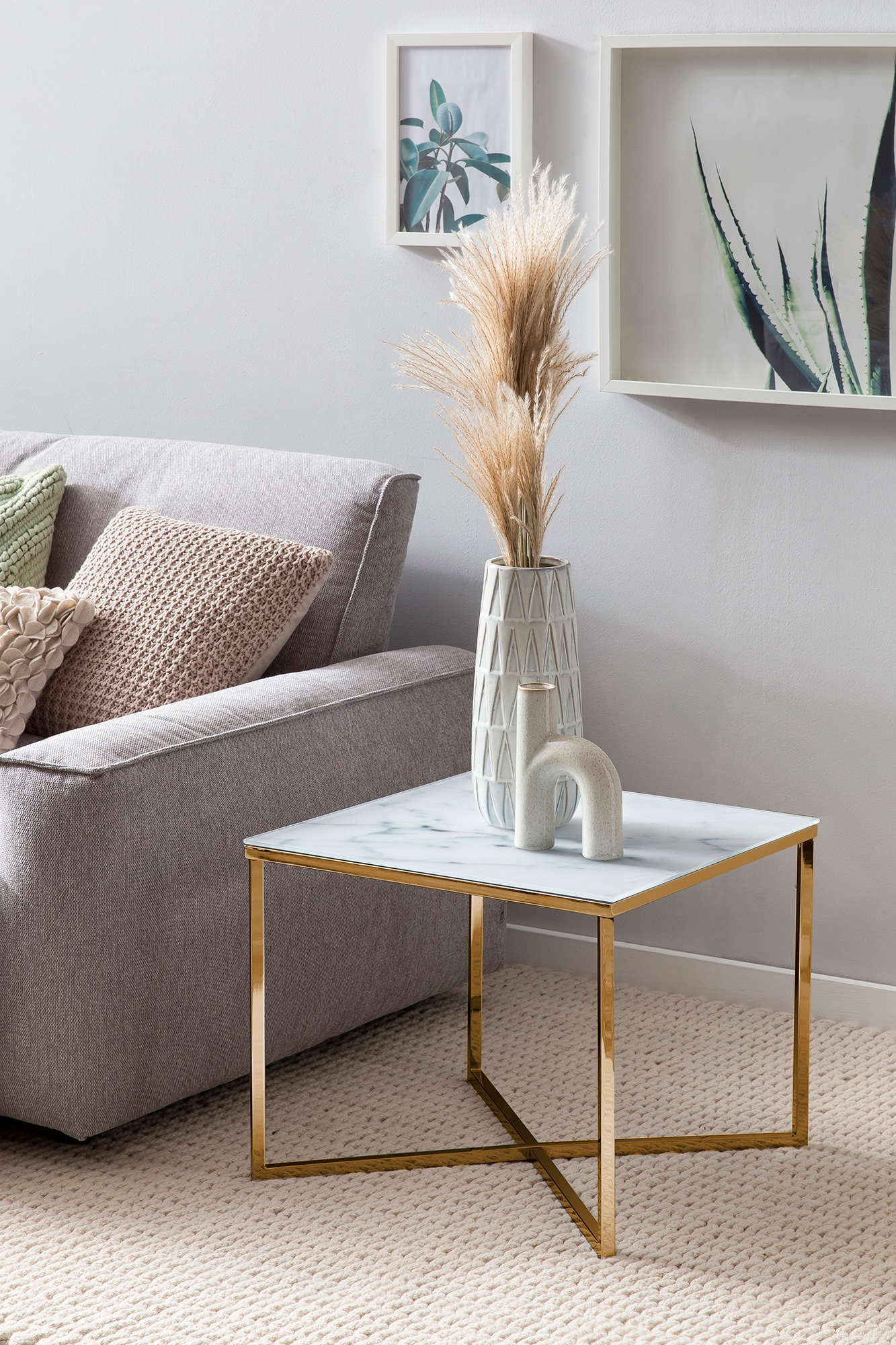 SalesFever Beistelltisch »Caorle Stilvoller Tisch« Elegante Tischplatte in edler Marmoroptik