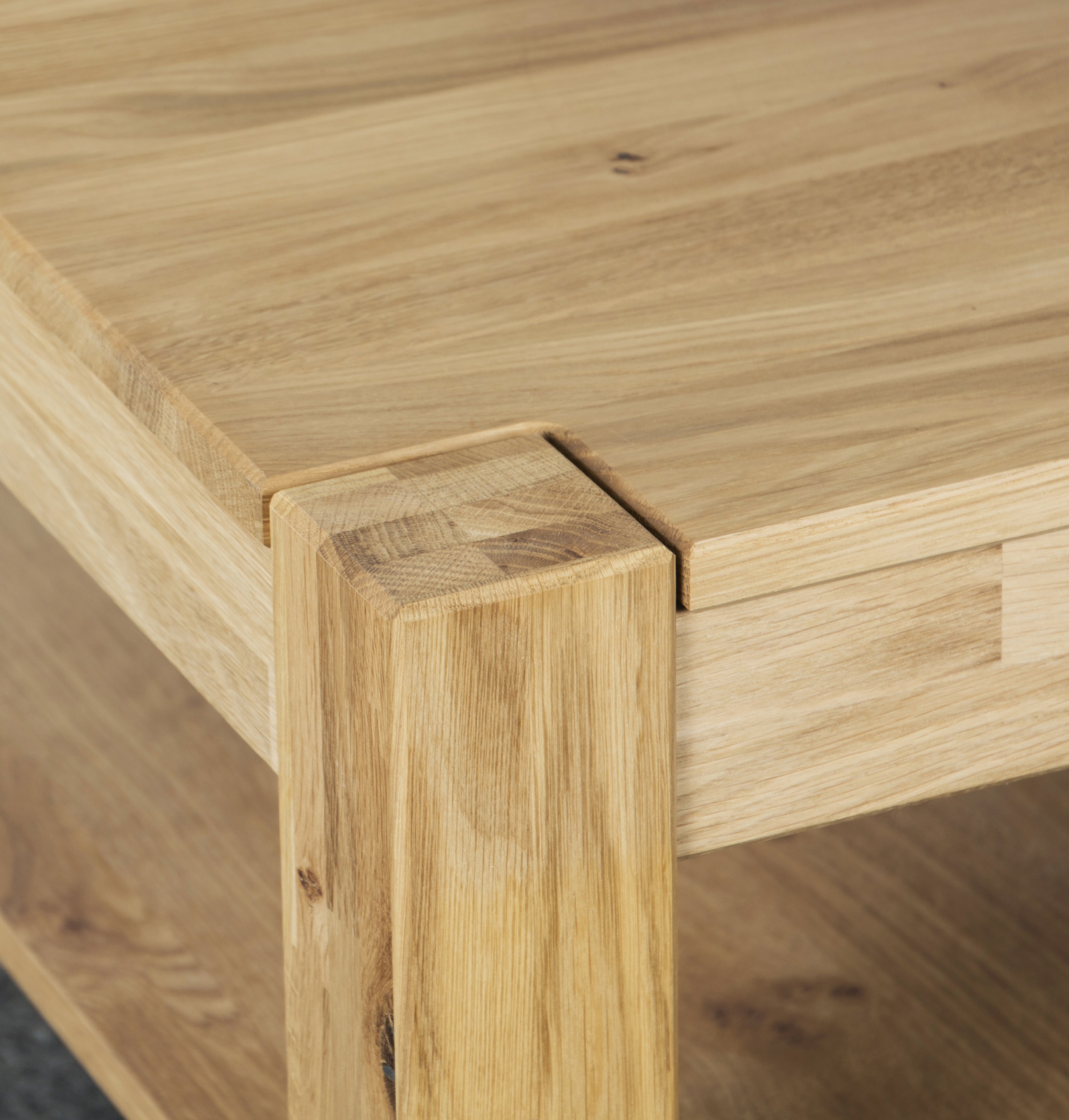 VOGL Möbelfabrik Couchtisch »Toronto«, in 2 Größe, mit Ablageboden, teilmassiv, Höhe 46 cm, Made in Germany