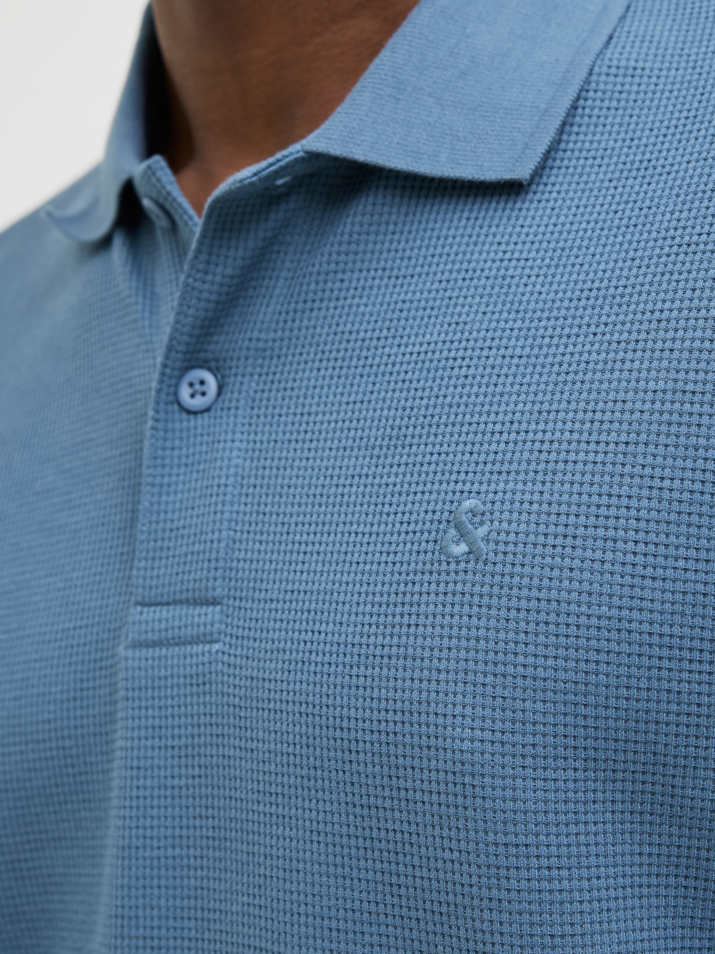 Jack & Jones Poloshirt »JJEAUSTIN POLO SS NOOS«, mit Logo Stickerei