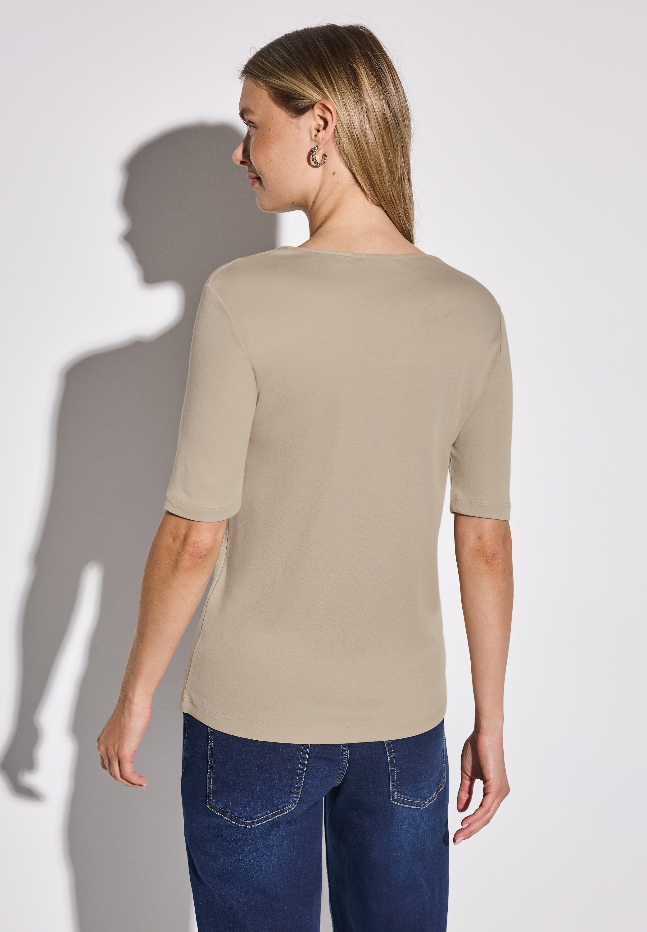 STREET ONE Kurzarmshirt »Style Palmira«, mit tiefem Rundhalsausschnitt