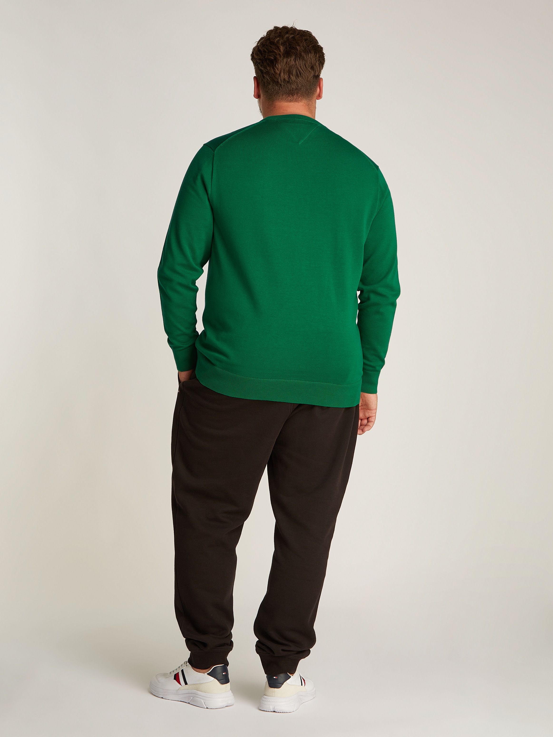 Tommy Hilfiger Big & Tall Rundhalspullover »BT-ESSENTIAL COTTON CREW NECK-B«, in Großen Größen, Logostickerei
