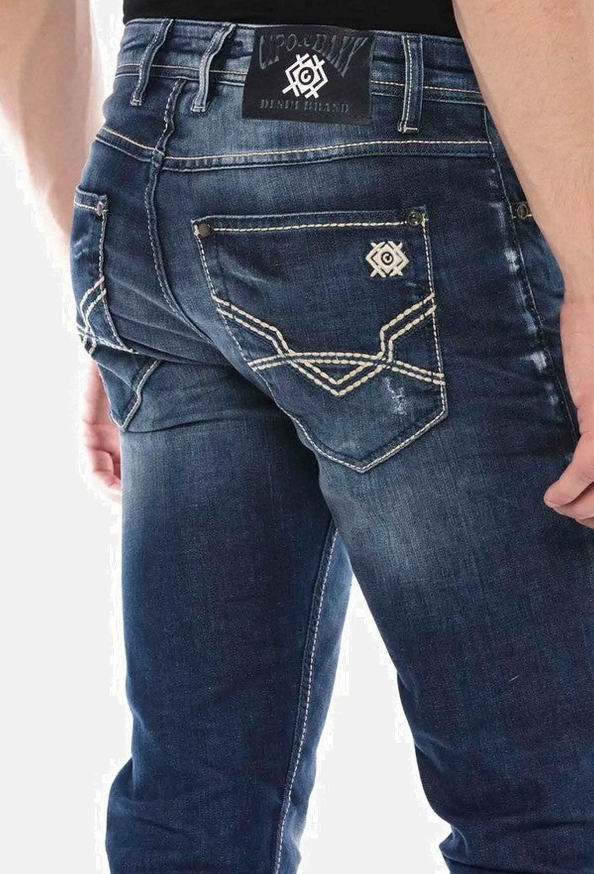 Cipo & Baxx Regular-fit-Jeans »Cipo & Baxx Jeans« in legerem Regular Fit-Schnitt, CD544