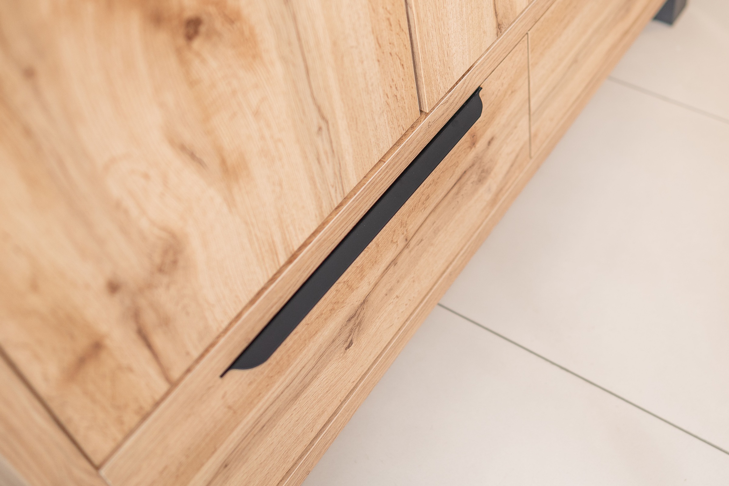 Home affaire Drehtürenschrank »Bronne,Breite 145 cm, Wäscheschrank inclusive Innenausstattung«, Kleiderschrank, 2 Schubladen, Metallgriffe, Garderobe