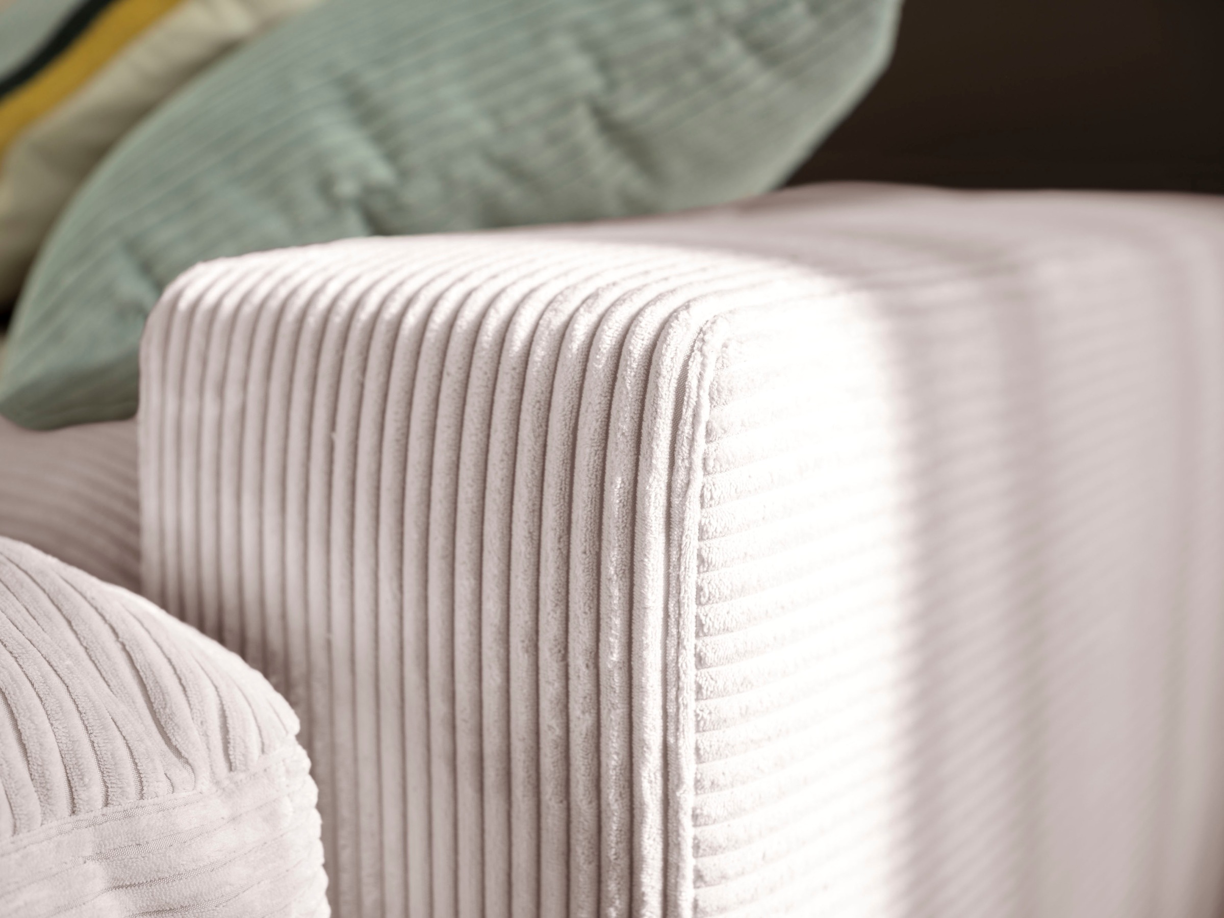 alina Ecksofa »Sandy«, mit Recamiere, in modernem Cordstoff